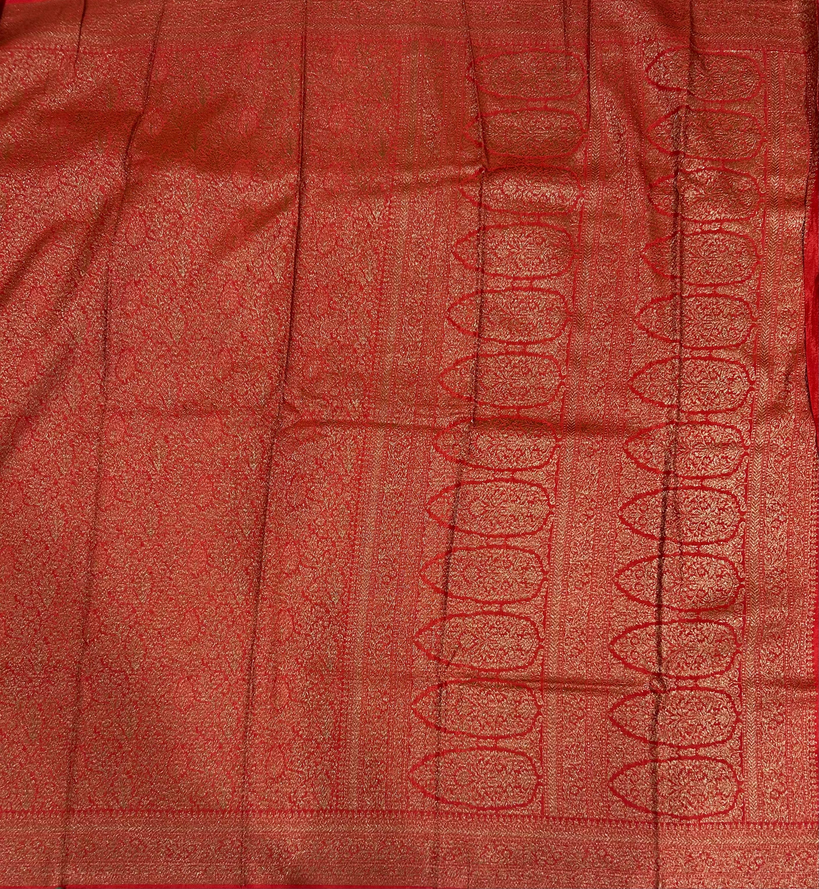 Red brocade semi Benarasi saree(Rashmika Mandanna Brocade saree)