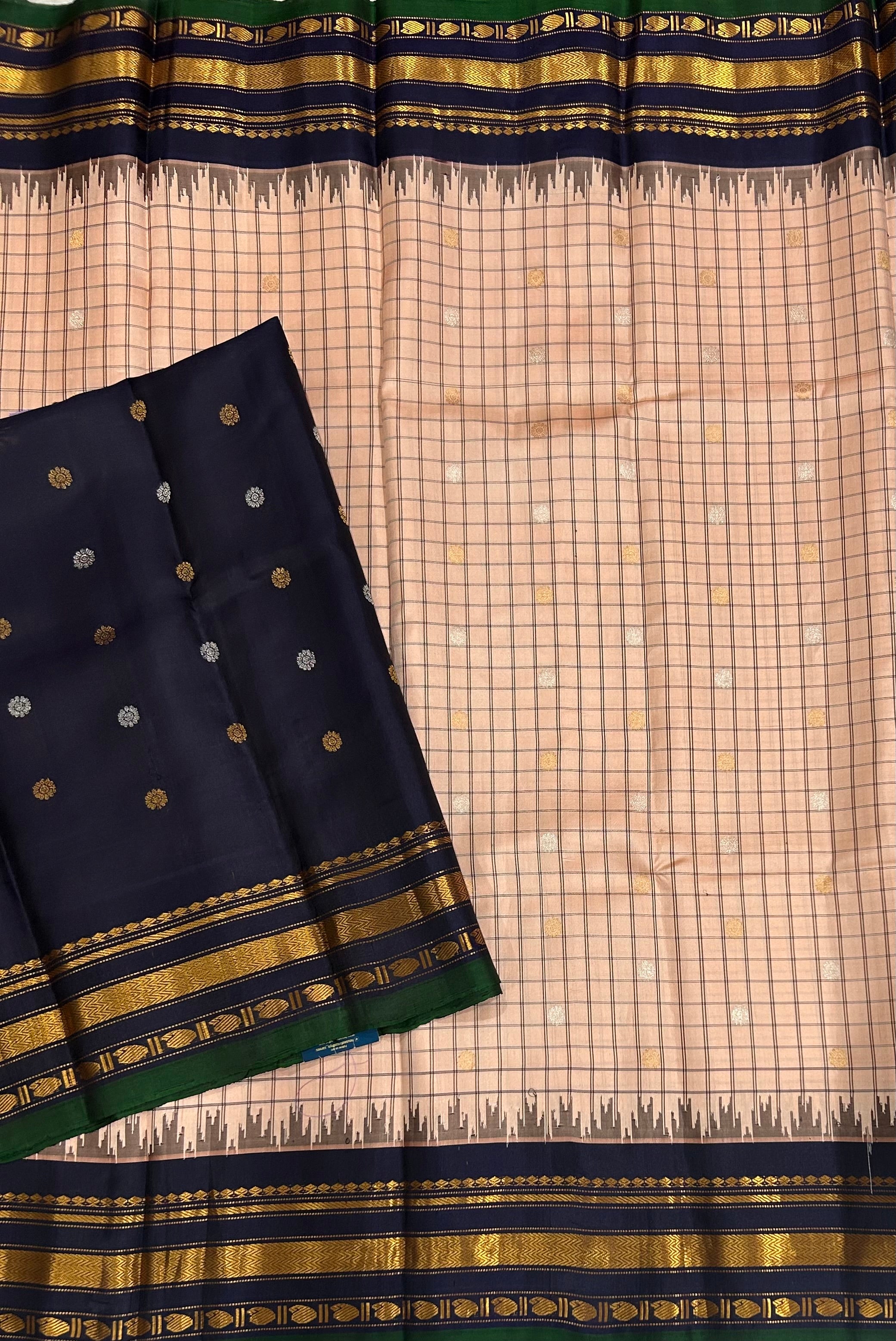 Peach n navy blue small border pure Gadwal saree