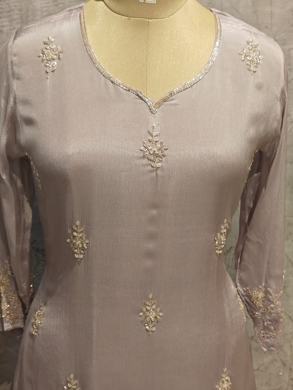 Lilac Anarkali Chinnon Hand Embroidery Kurtha 567