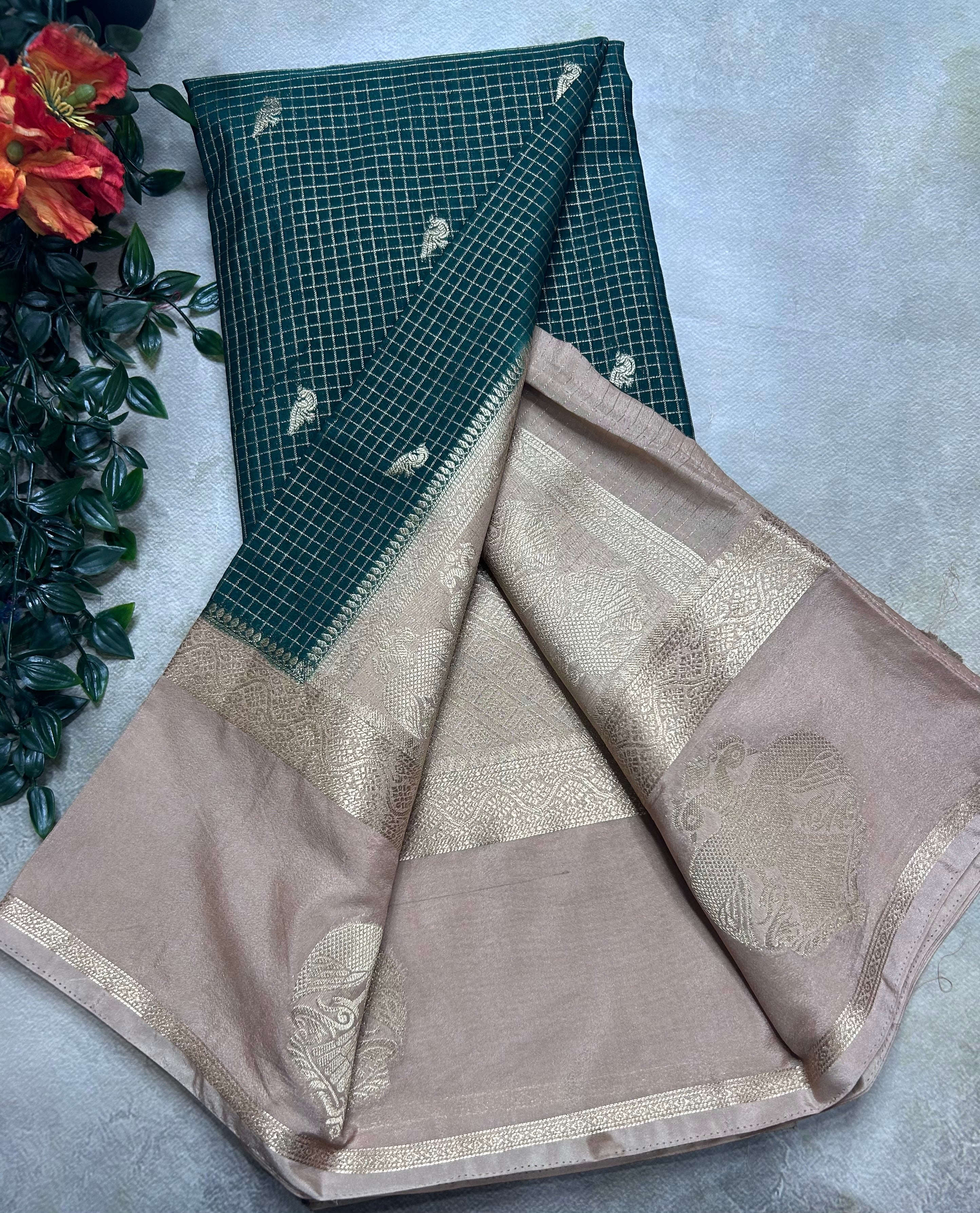 Bottle green gandaberunda border semi Mysore crepe 106 saree