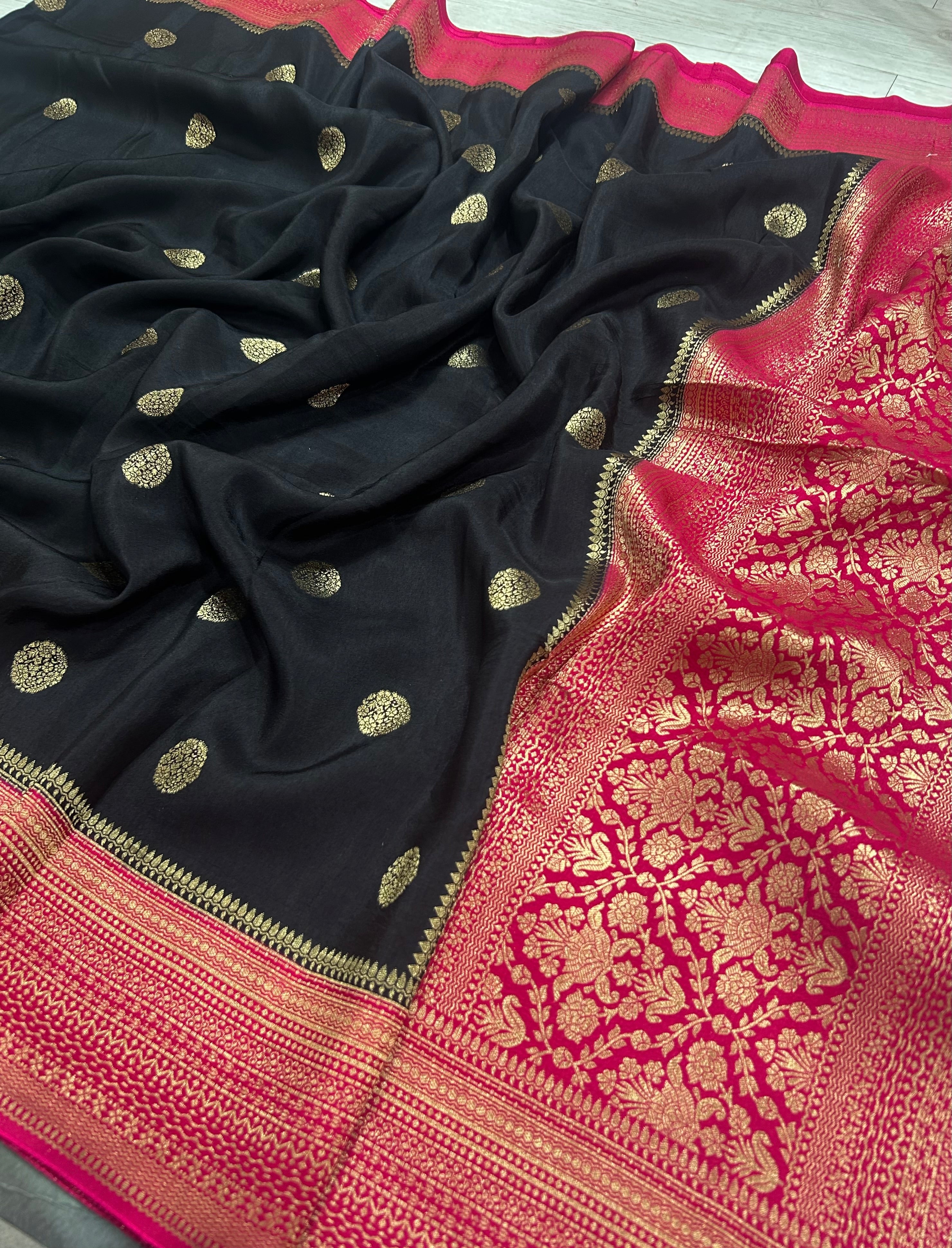 Black n pink vintage Butta dola crepe 104 saree