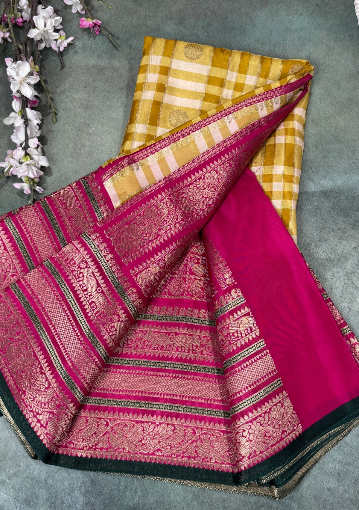 Mustard yellow Checks Semi Crepe Saree 110