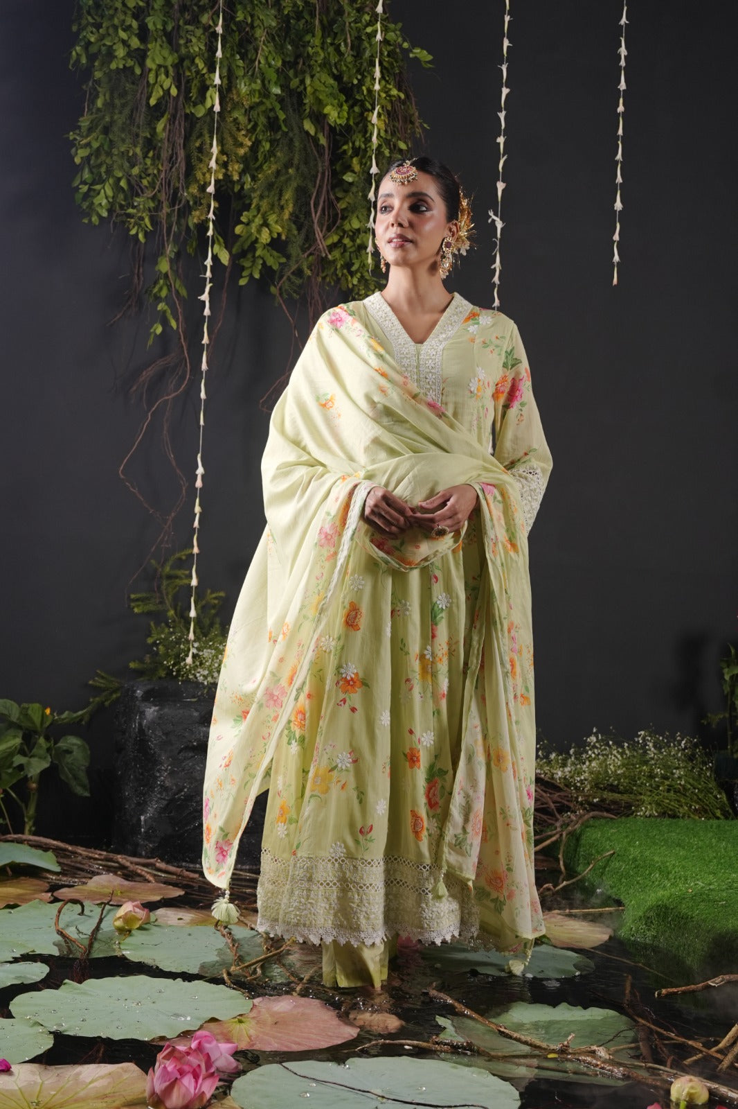 Green Cotton Anarkali Thread Embroidery Flower Print Kurtha 742