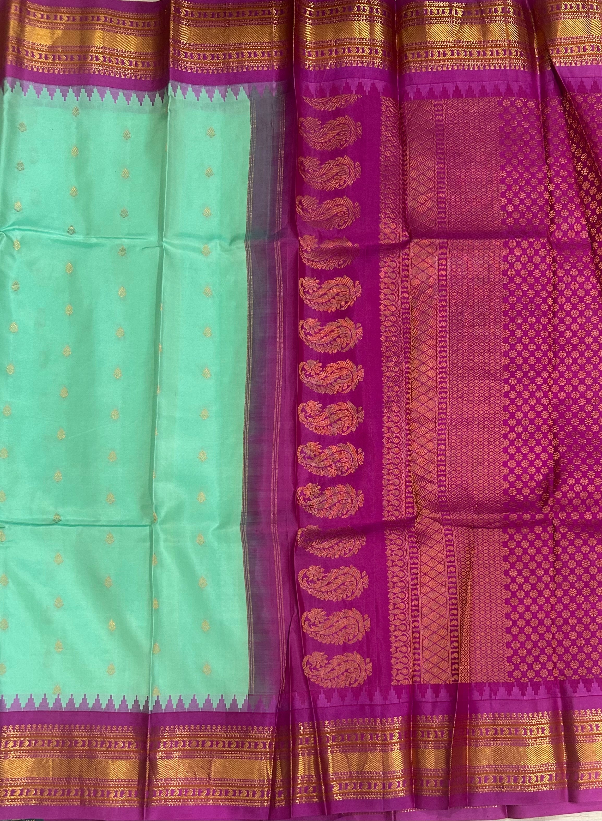 Distemper blue small border pure Gadwal saree