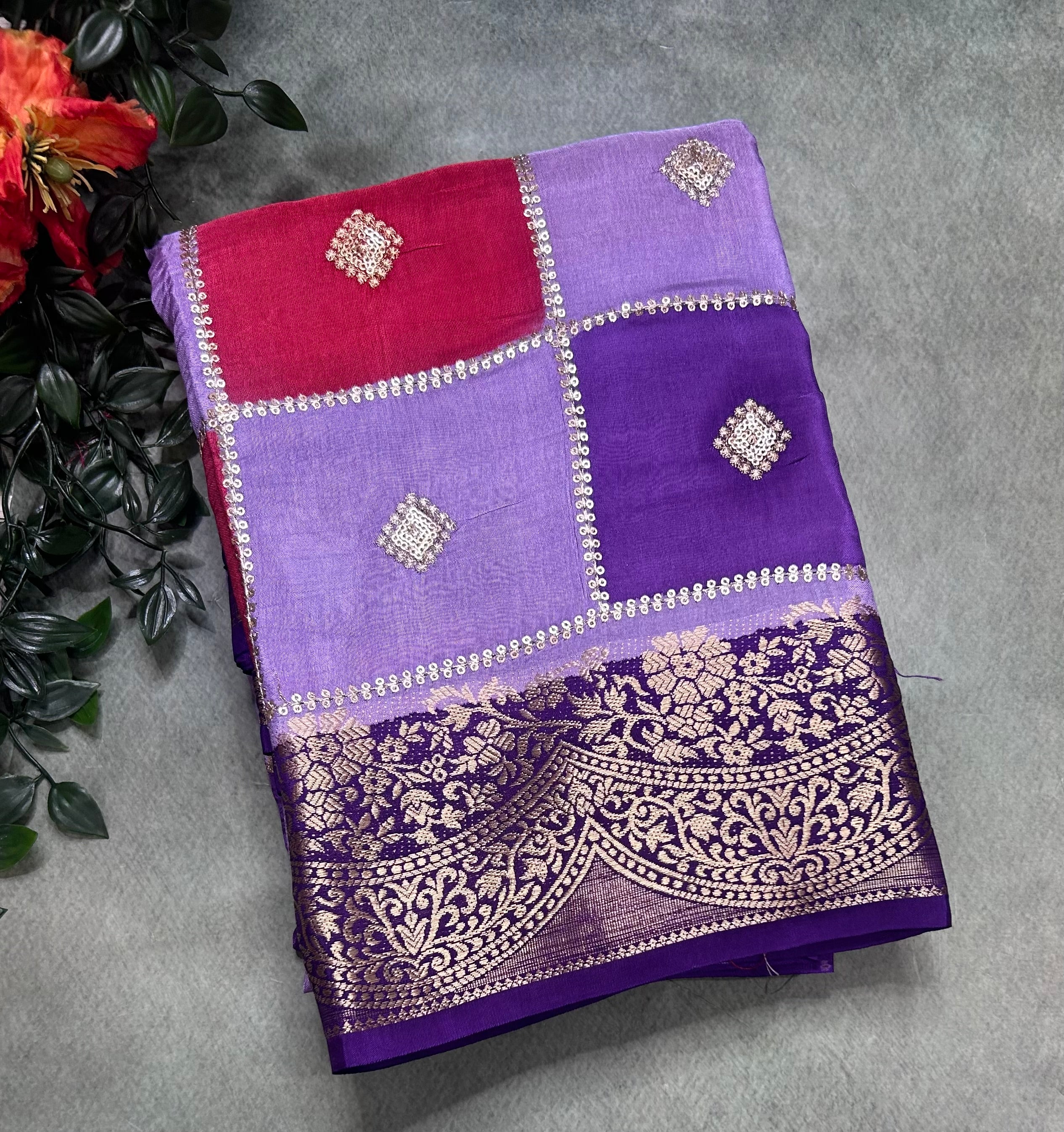 Multicolour checks n small border dola crepe 106 saree