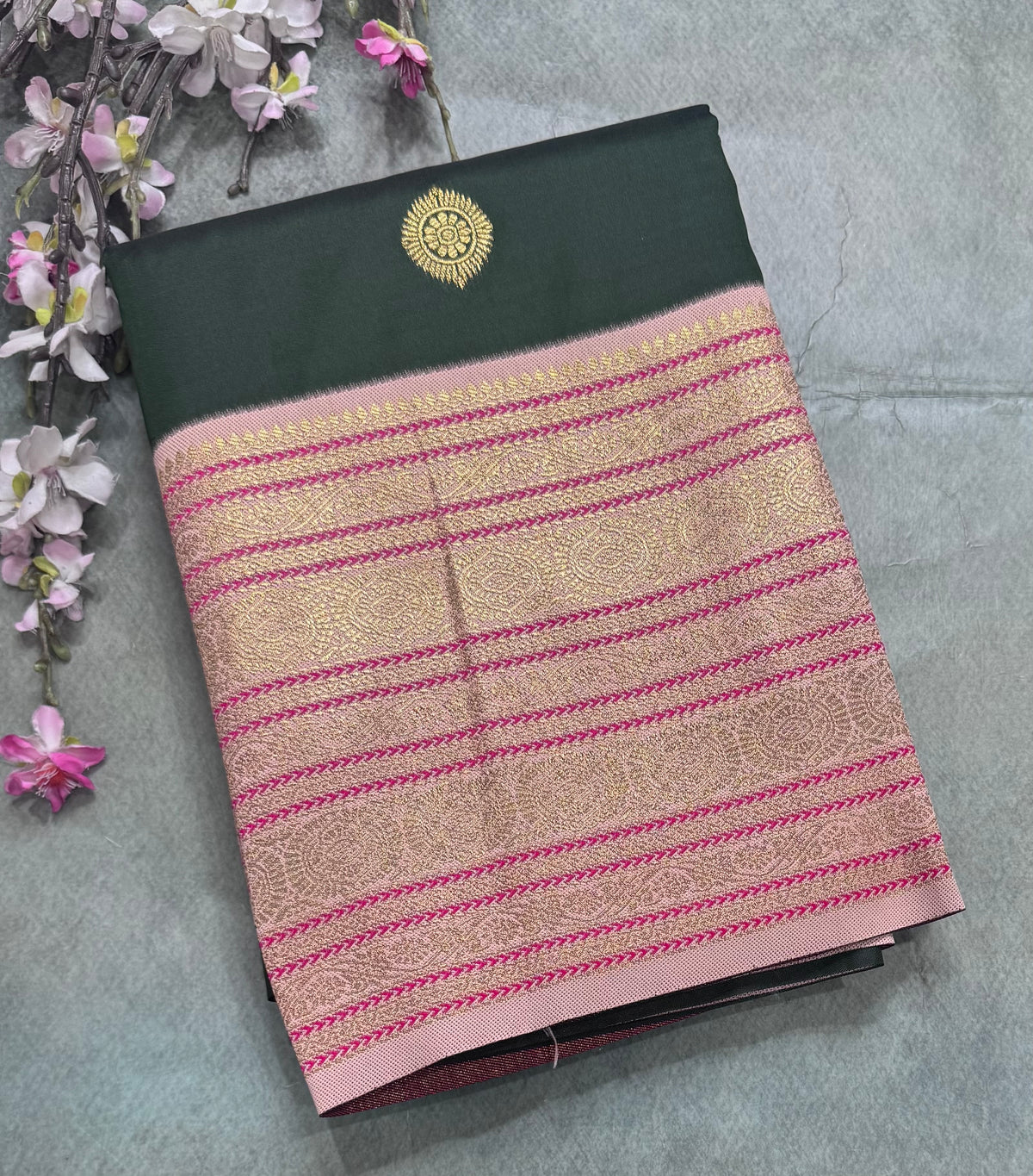 Bottle green Kanchi Border Semi Soft Silk Saree 110