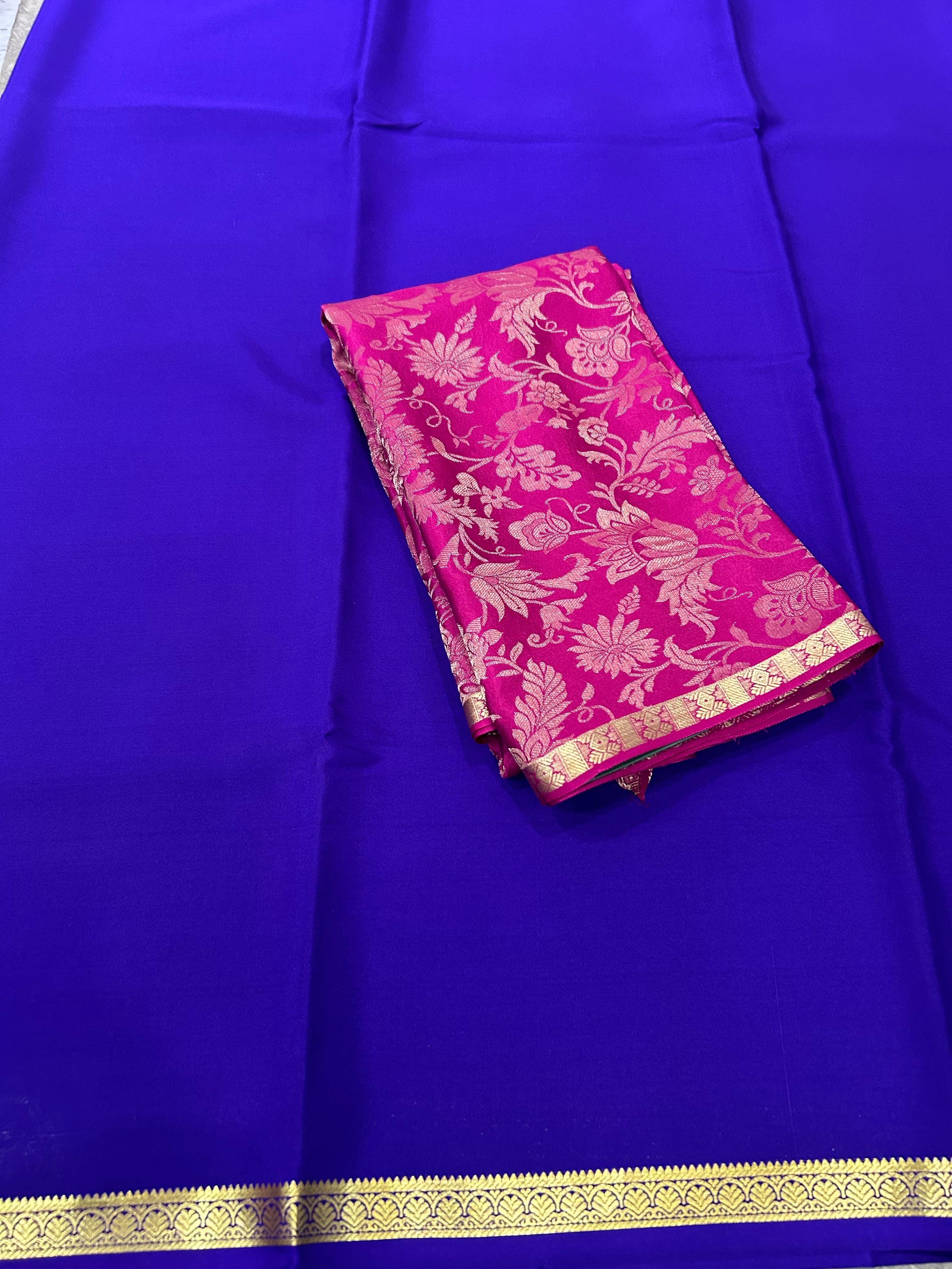Purple plain pure mysore crepe silk saree with Mysore brocade blouse piece(MSM106)
