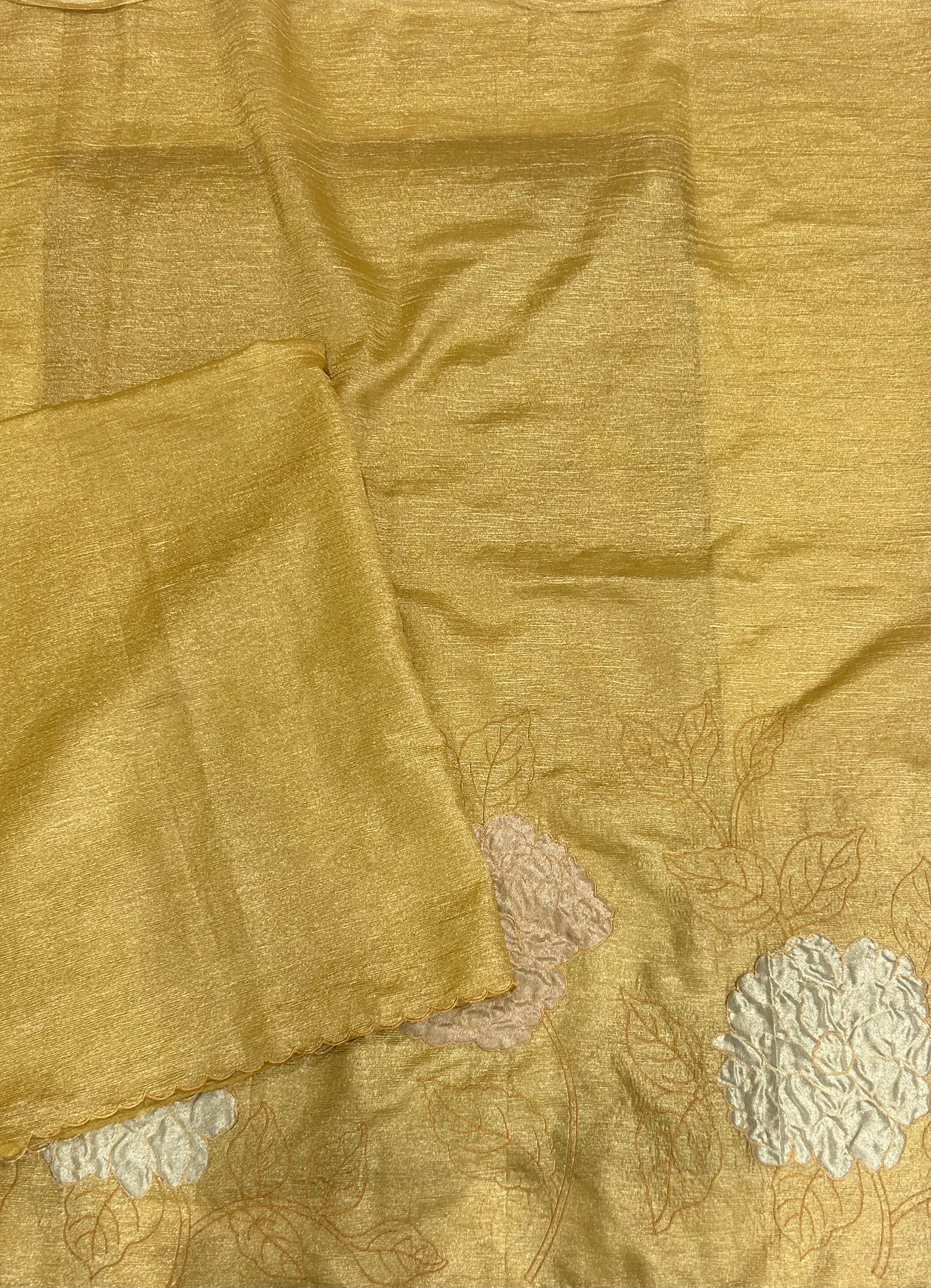 Golden appliqué work crush tissue 104 saree