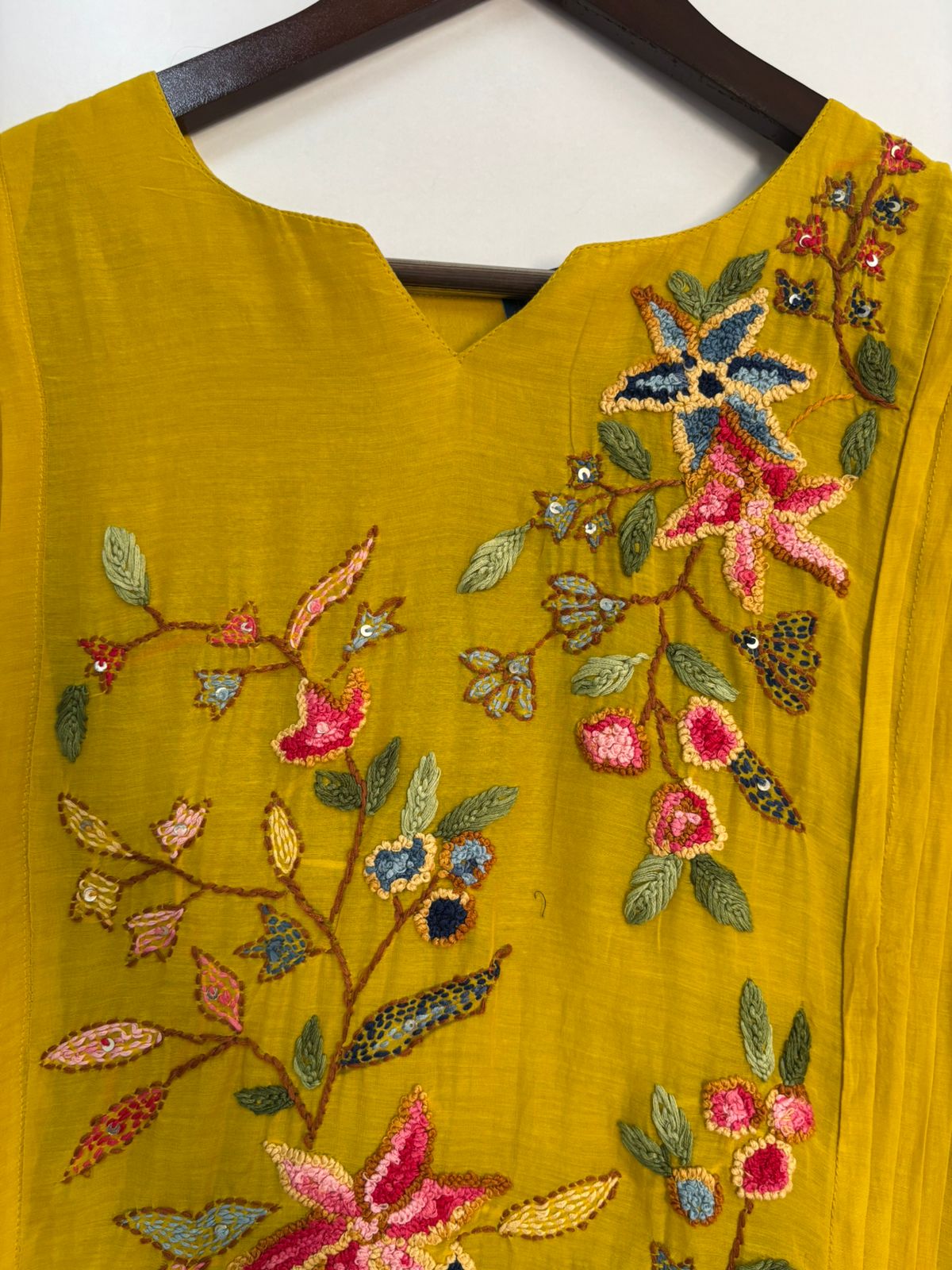 Yellow Mul Chanderi Thread Embroidery Airline Kurtha 483