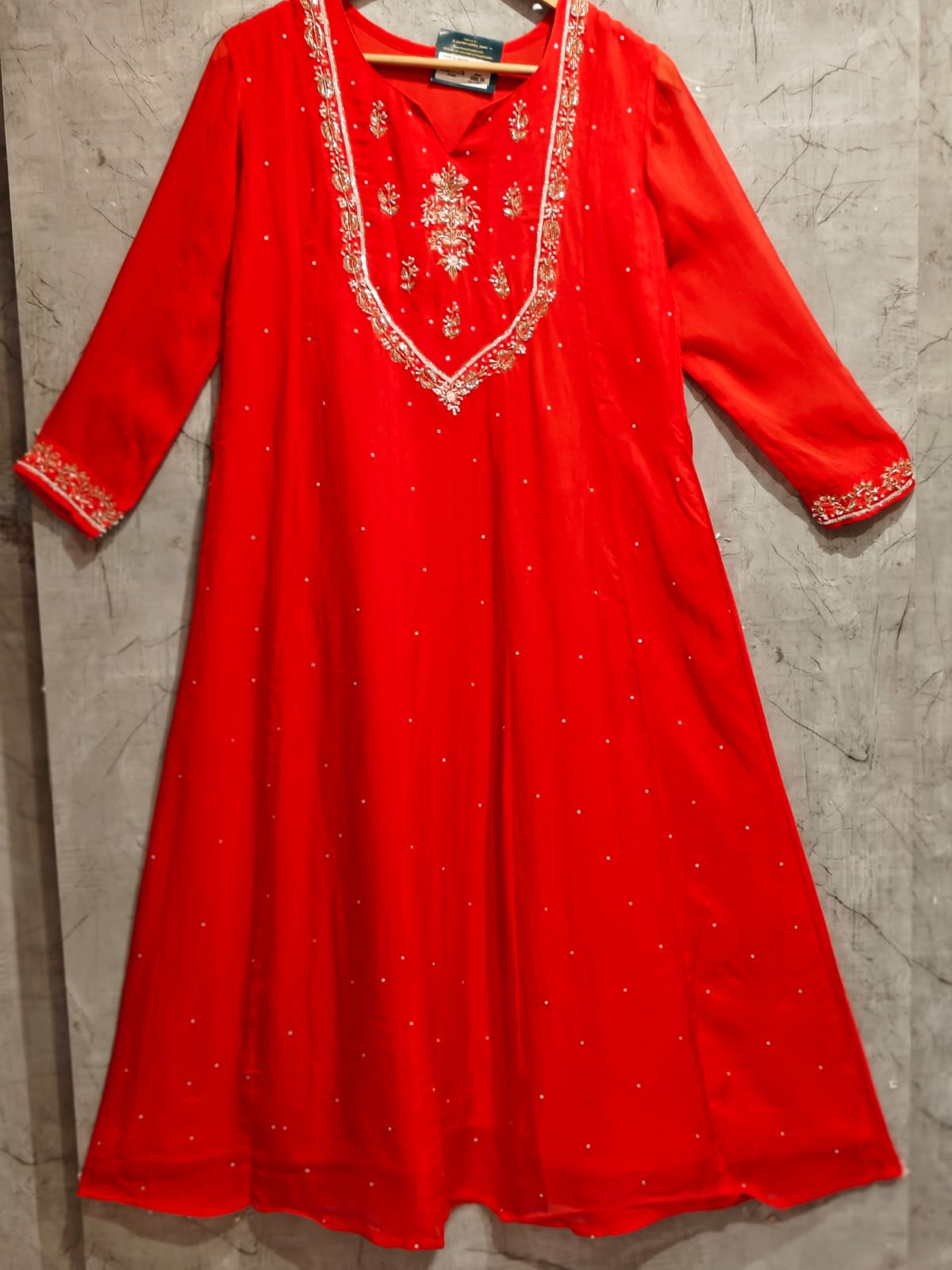 Red Organza Hand Embroidery Airline Kurtha 966