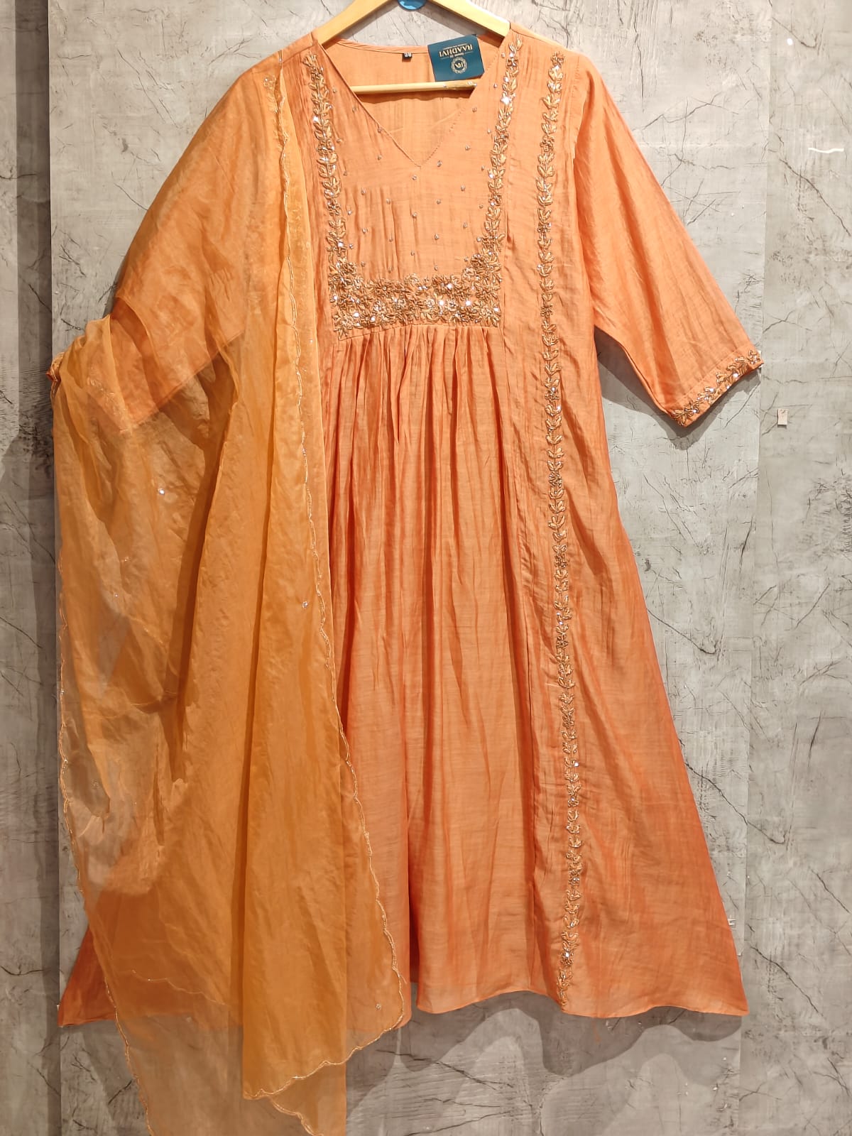 “Pani"Peach Mul Chanderi silk Kurtha suit with work hand embroidery 898