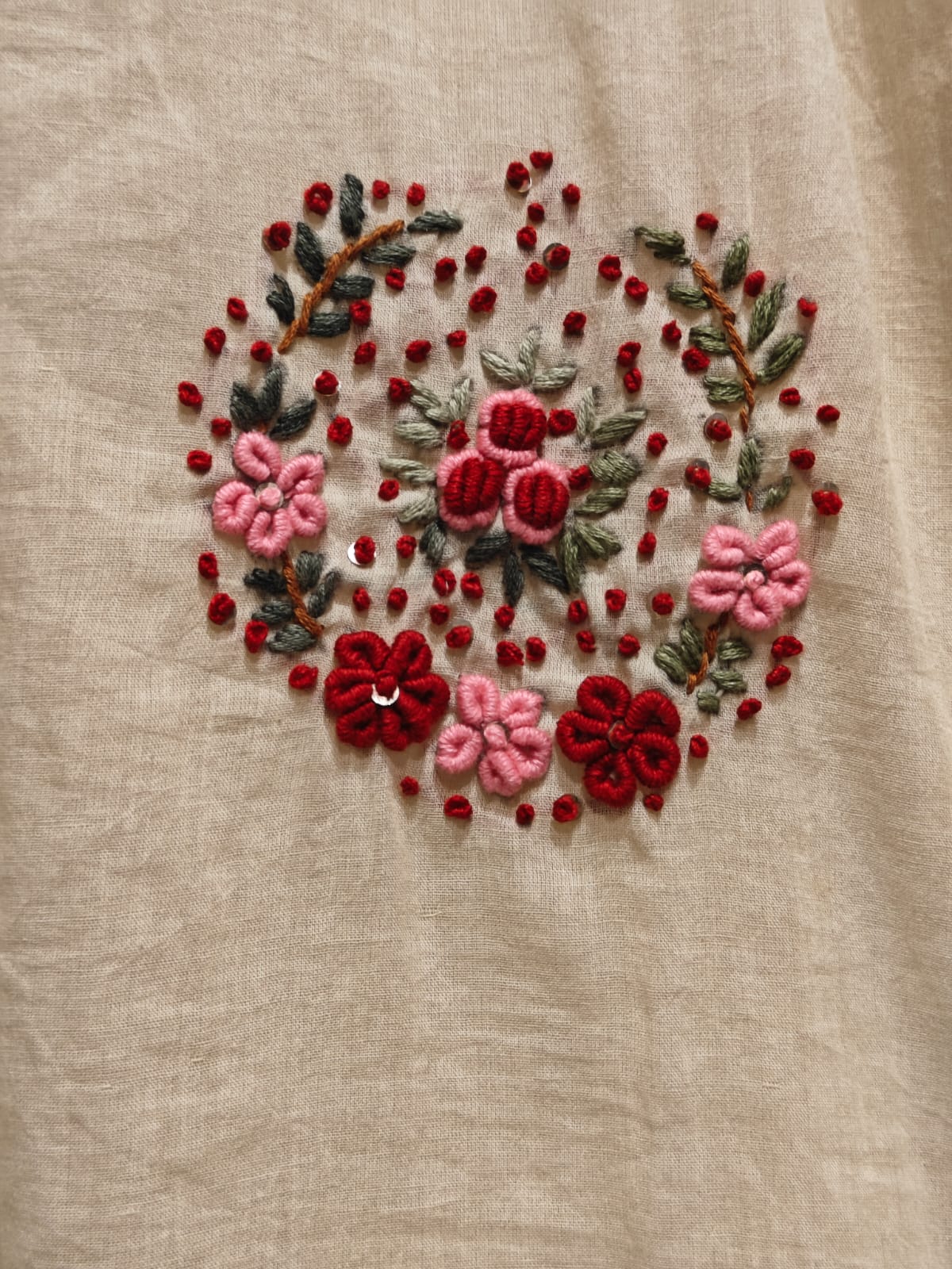 Cream Mul Cotton Thread Embroidery Airline Kurtha