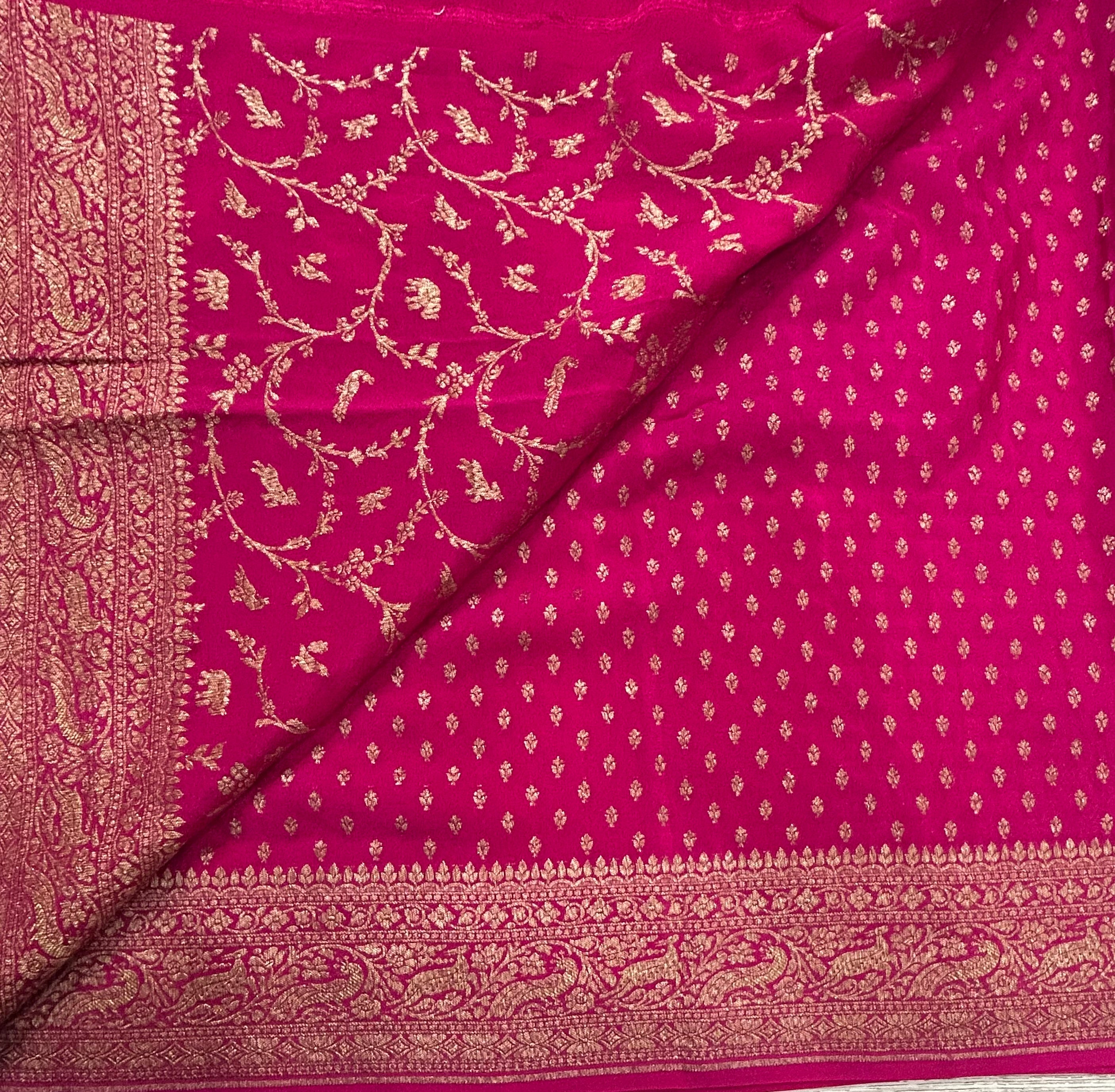 Rani pink small Butta pure Benarasi crepe 105 saree