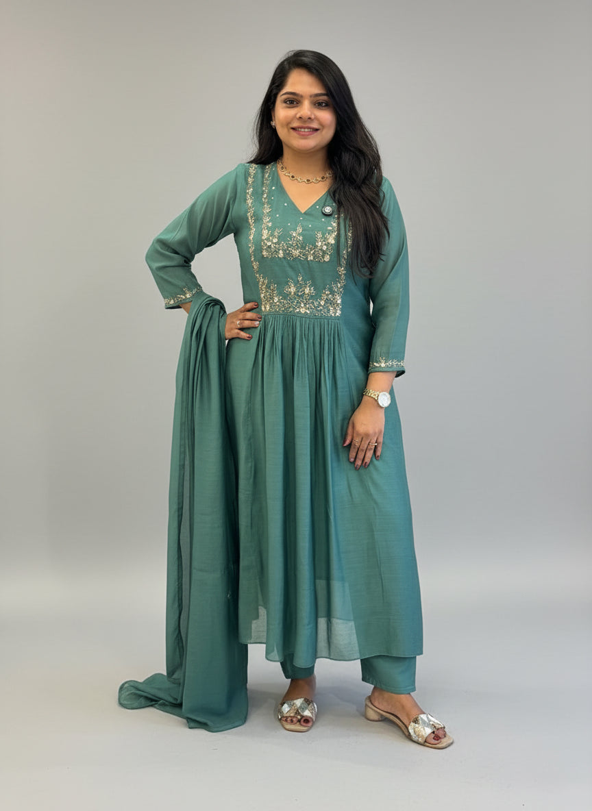Green Mul Chanderi Silk Anarkali Handwork Kurtha Set 111