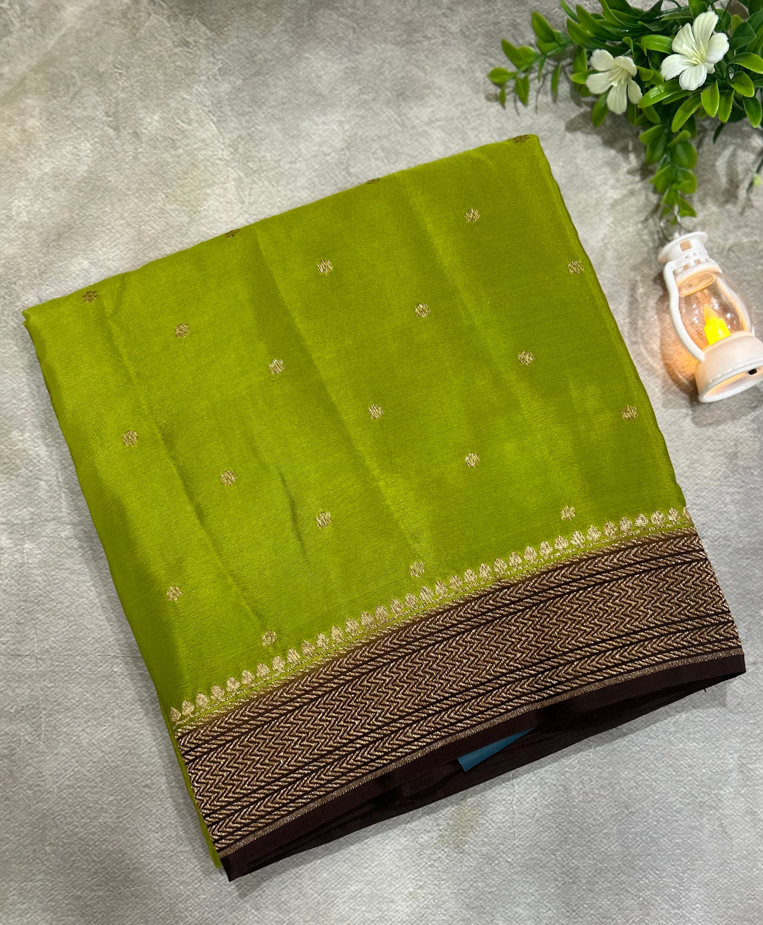 Mehendi green n brown pure Benaras crepe silk saree