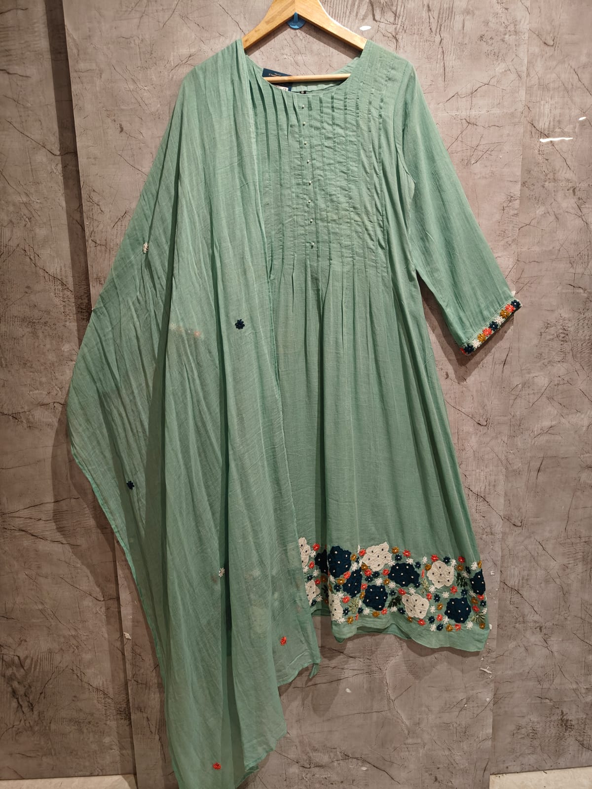 Sea Green  Mul Cotton Thread Embroidery Airline Kurtha