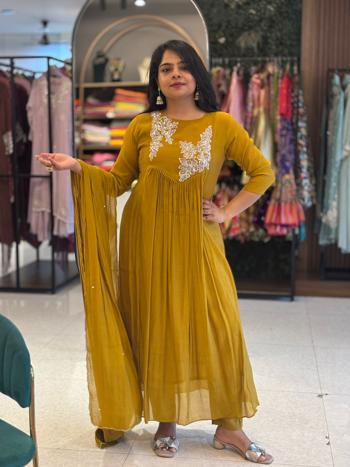 Mahendi Green Mul silk Thread Embroidery Airline Kurtha 909