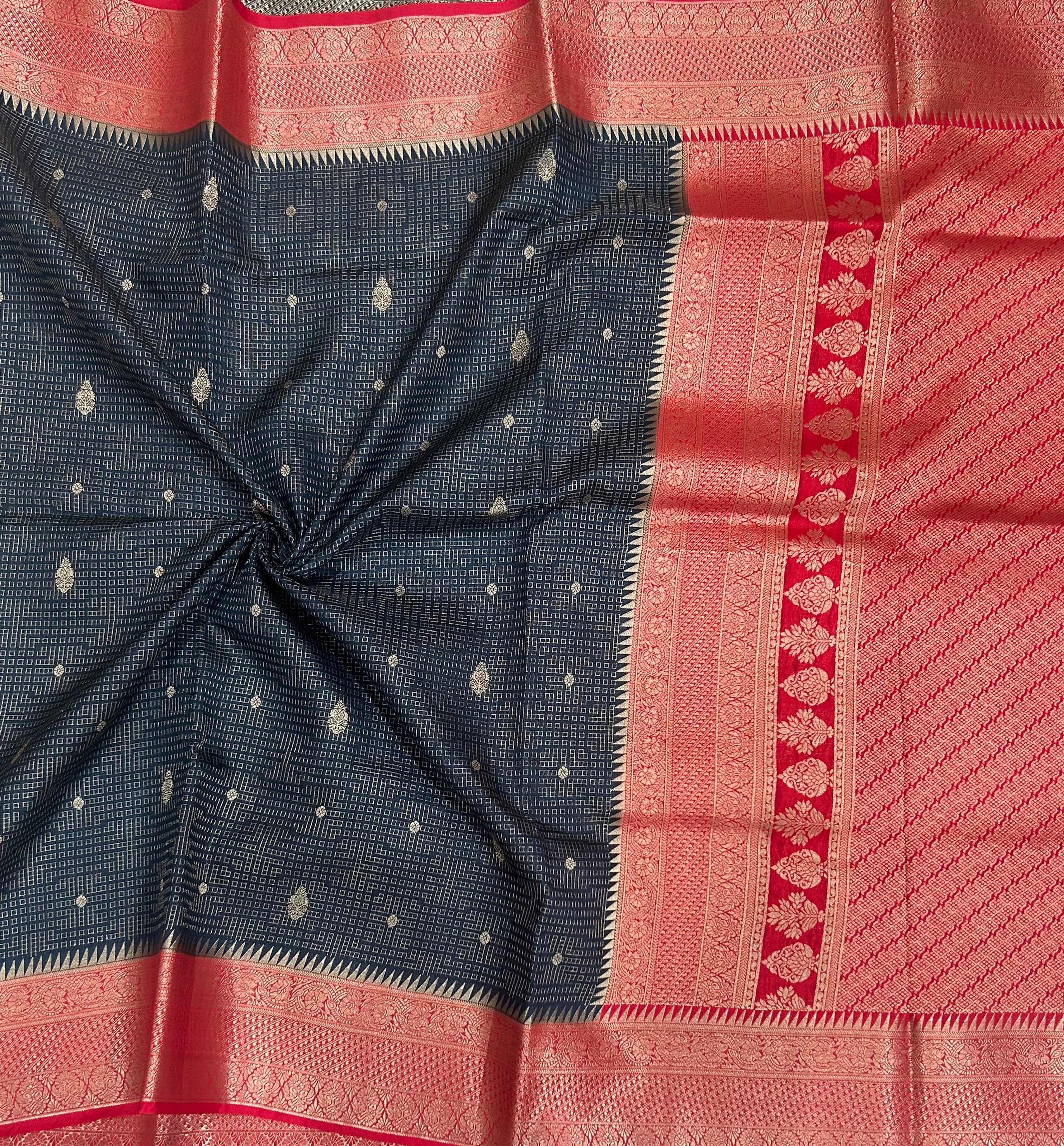 Navy blue contrast dola checks 103 saree