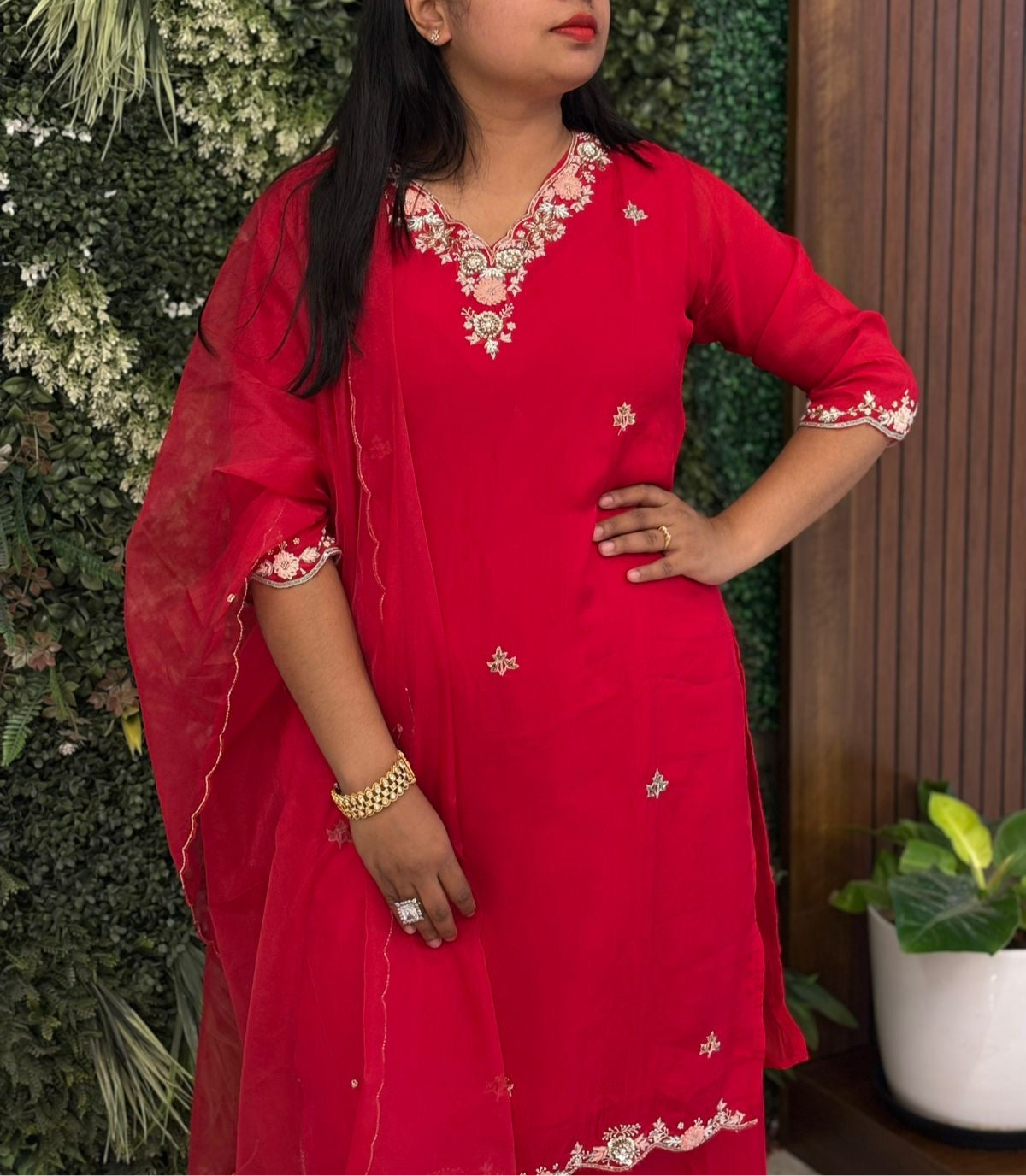 Cerey  Red pure organza palazzo kurtha suit with embriodery