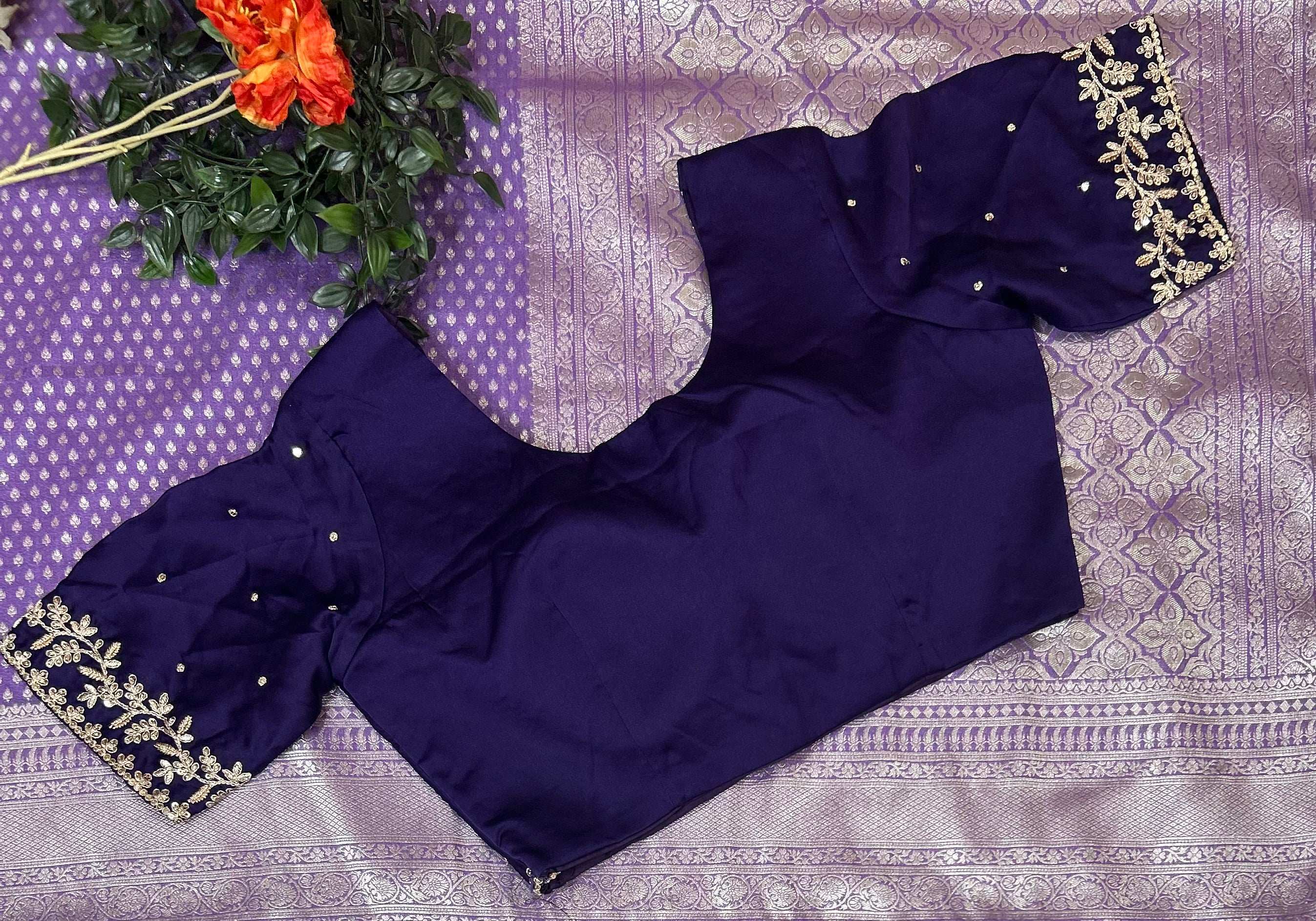 Lavender small Butta party wear with stitched blouse-10 saree