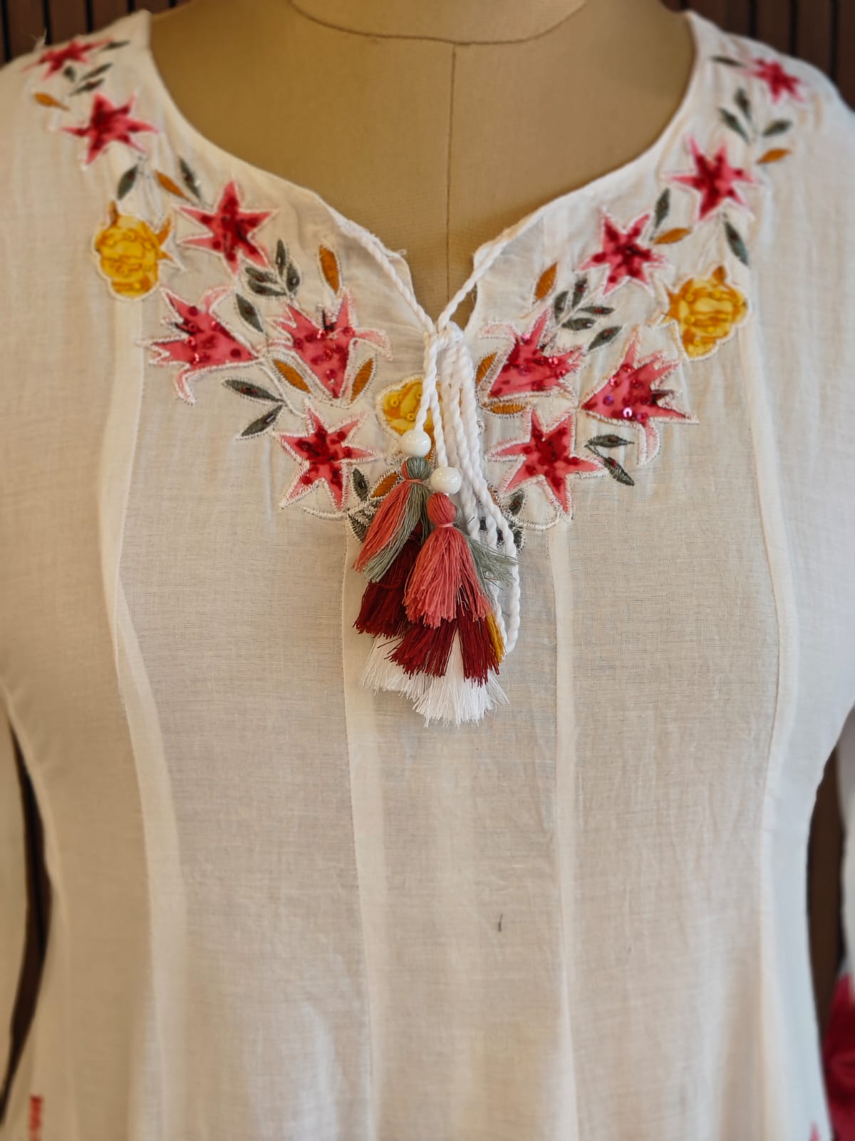 White Cotton Anarkali Hand Painted With Thread Embroidery Kurtha