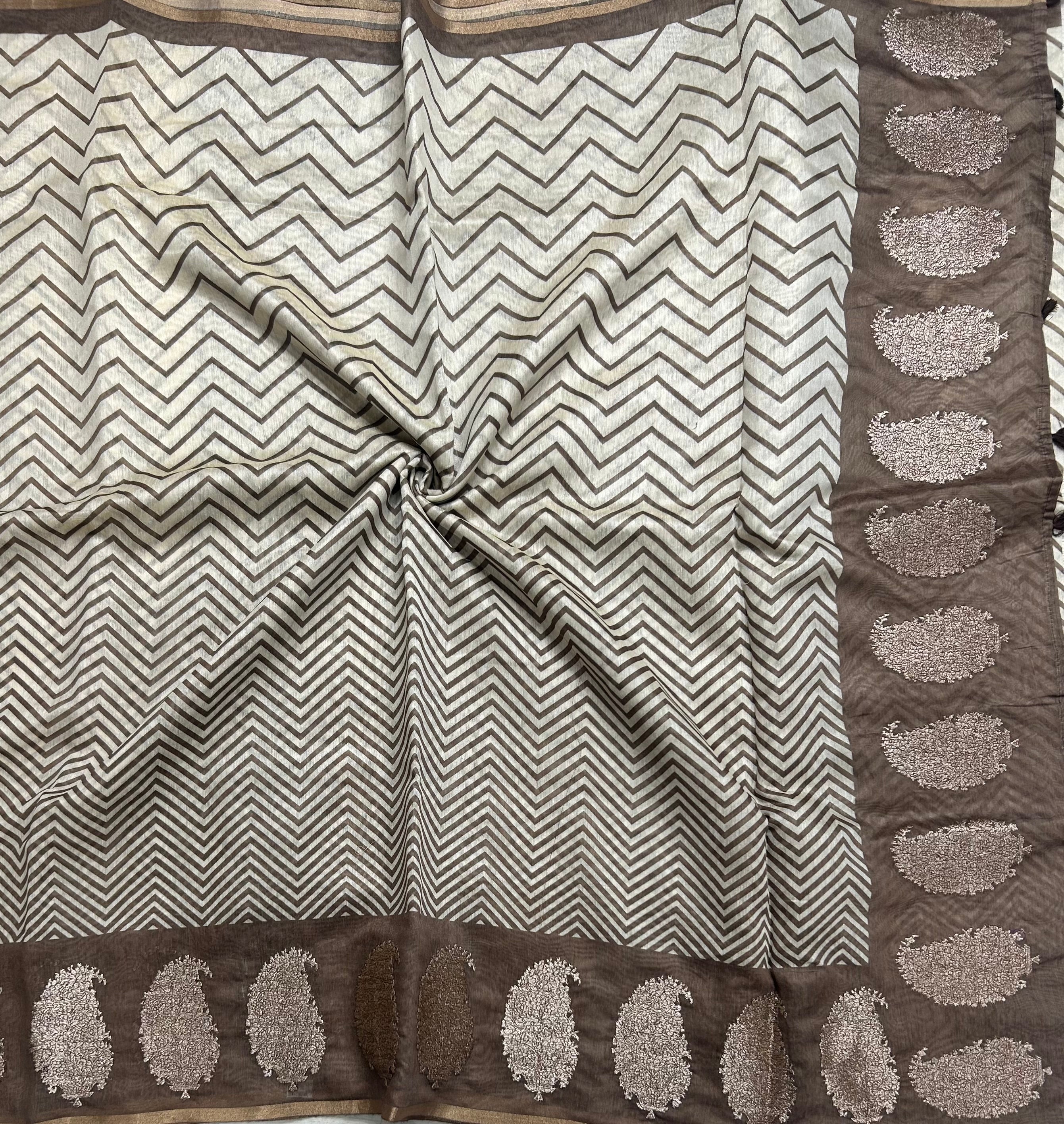 Beige border Butta soft Chanderi 105 saree
