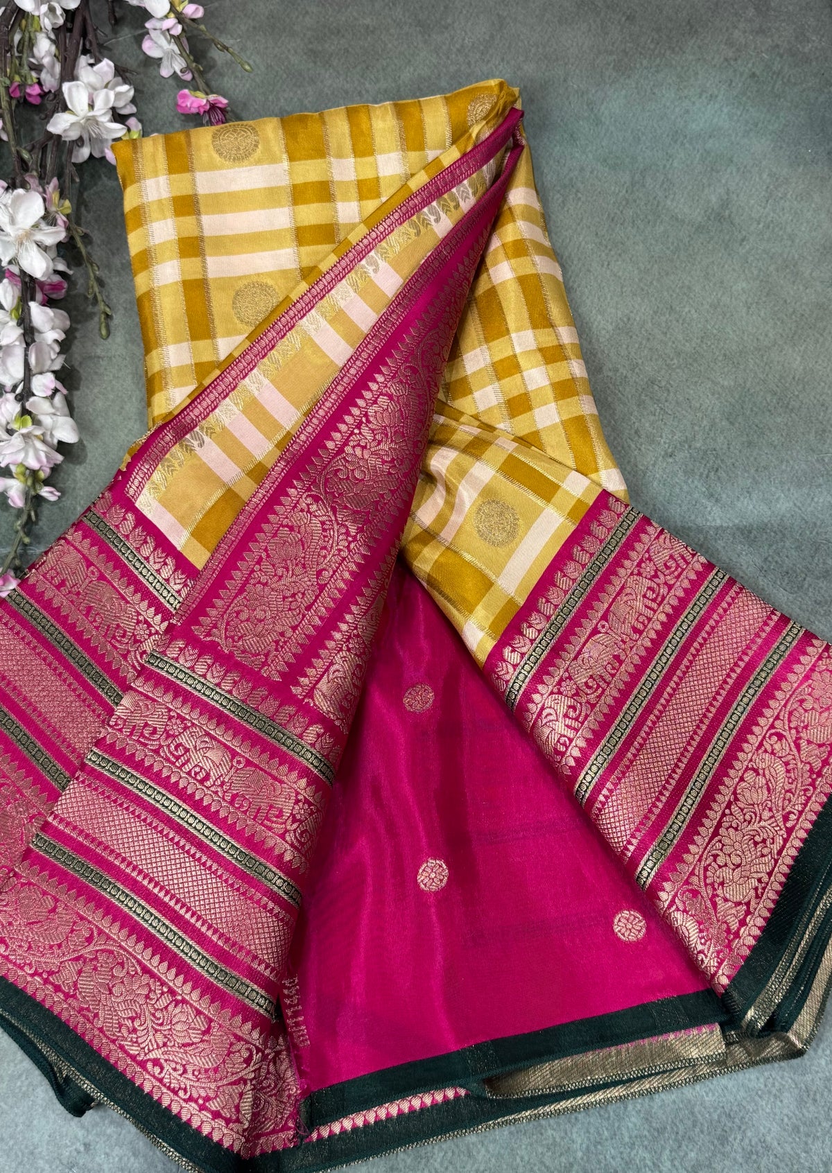 Mustard yellow Checks Semi Crepe Saree 110