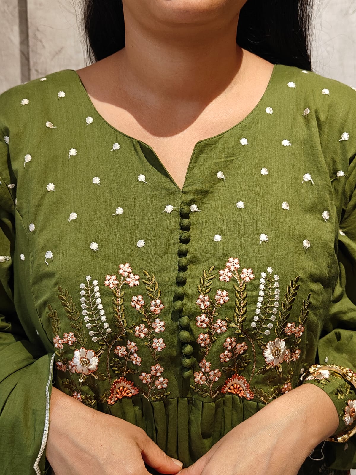 "Naya" Green Cotton thread embroidery  kurtha 009