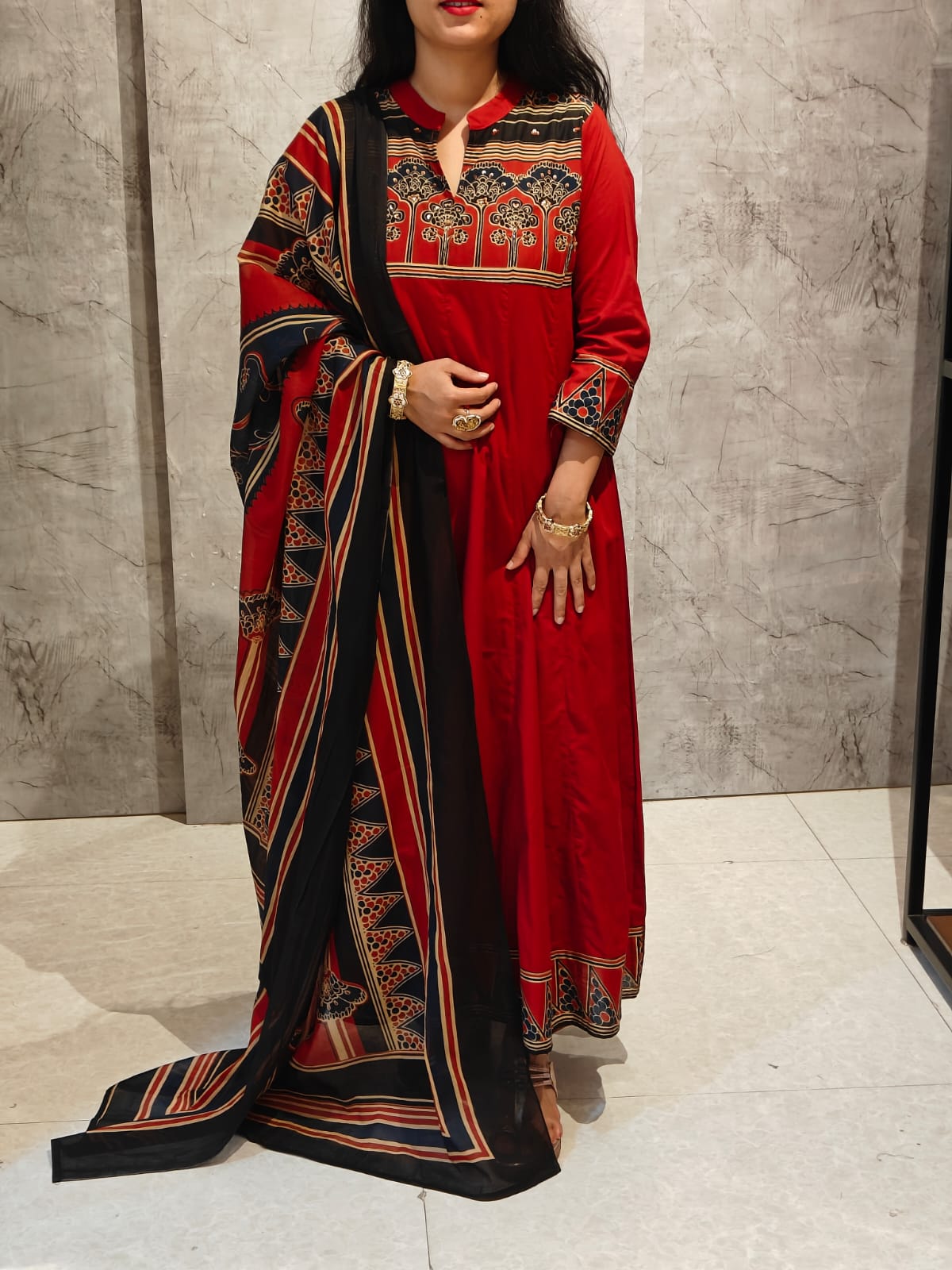 “Naya” Red Cotton Thread work Kurtha 088