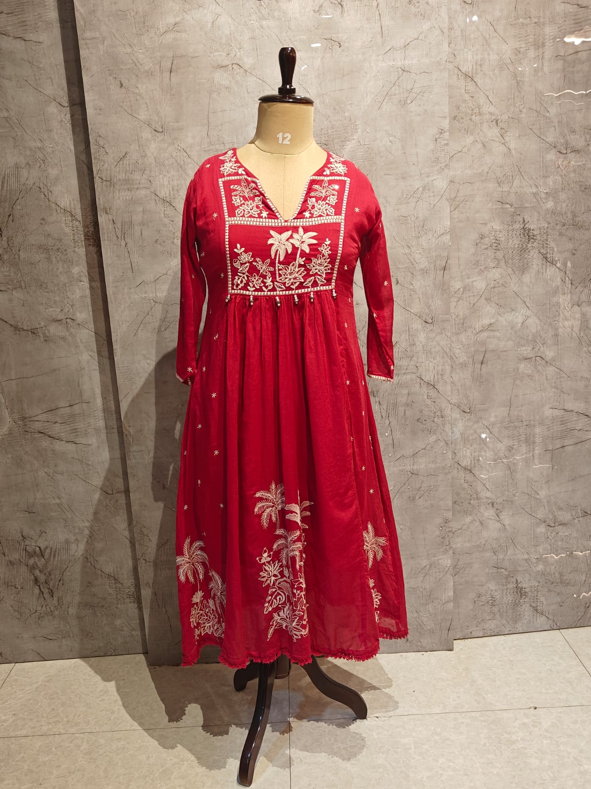 Pink mul Cotton Hand Embroidery Kurtha 572