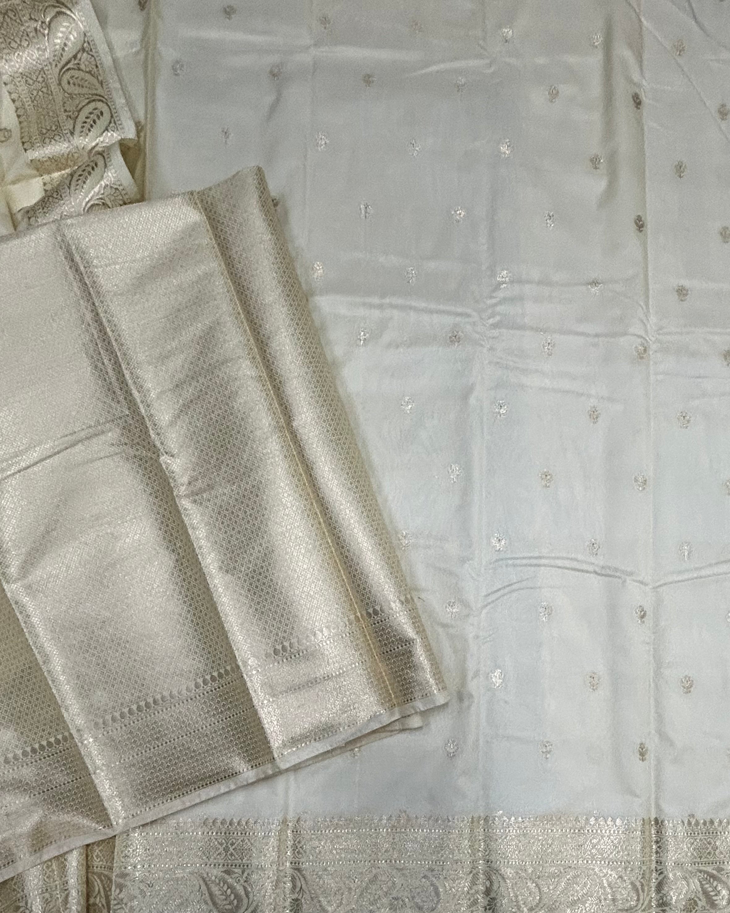 Cream small Butta Semi Kanchi saree