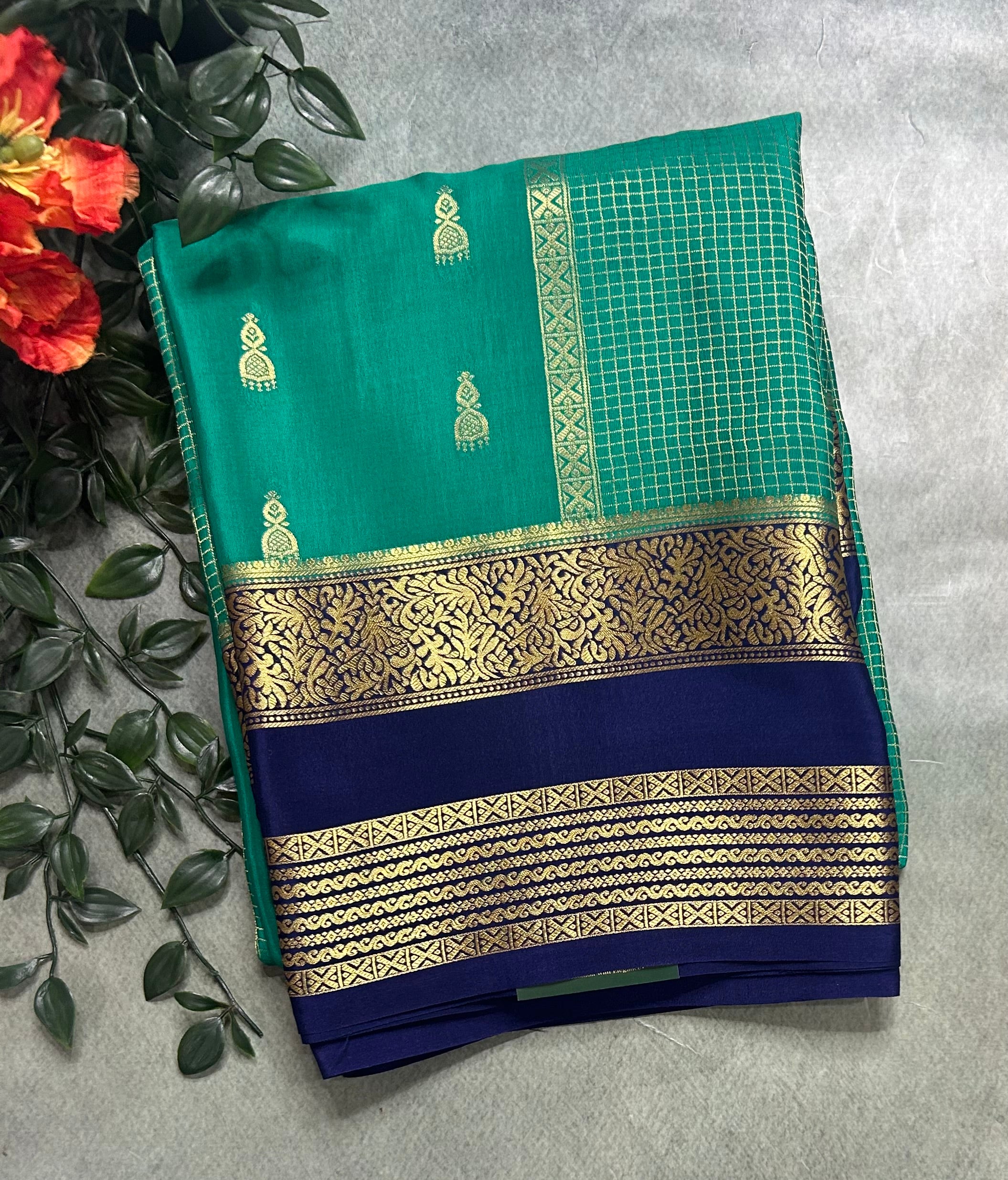 Rama green jumka Butta n bentex border pure Mysore silk saree ST105
