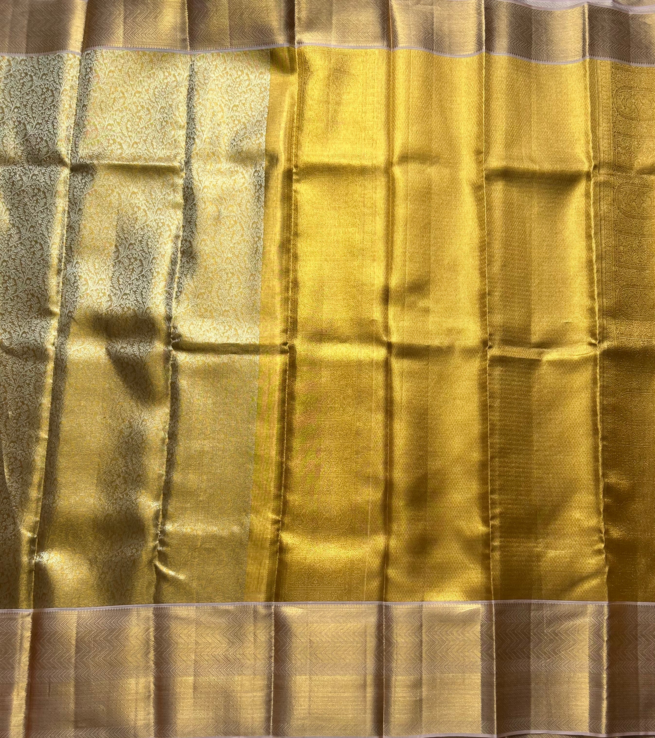 Golden brocade pure Kanchipuram silk-103 saree