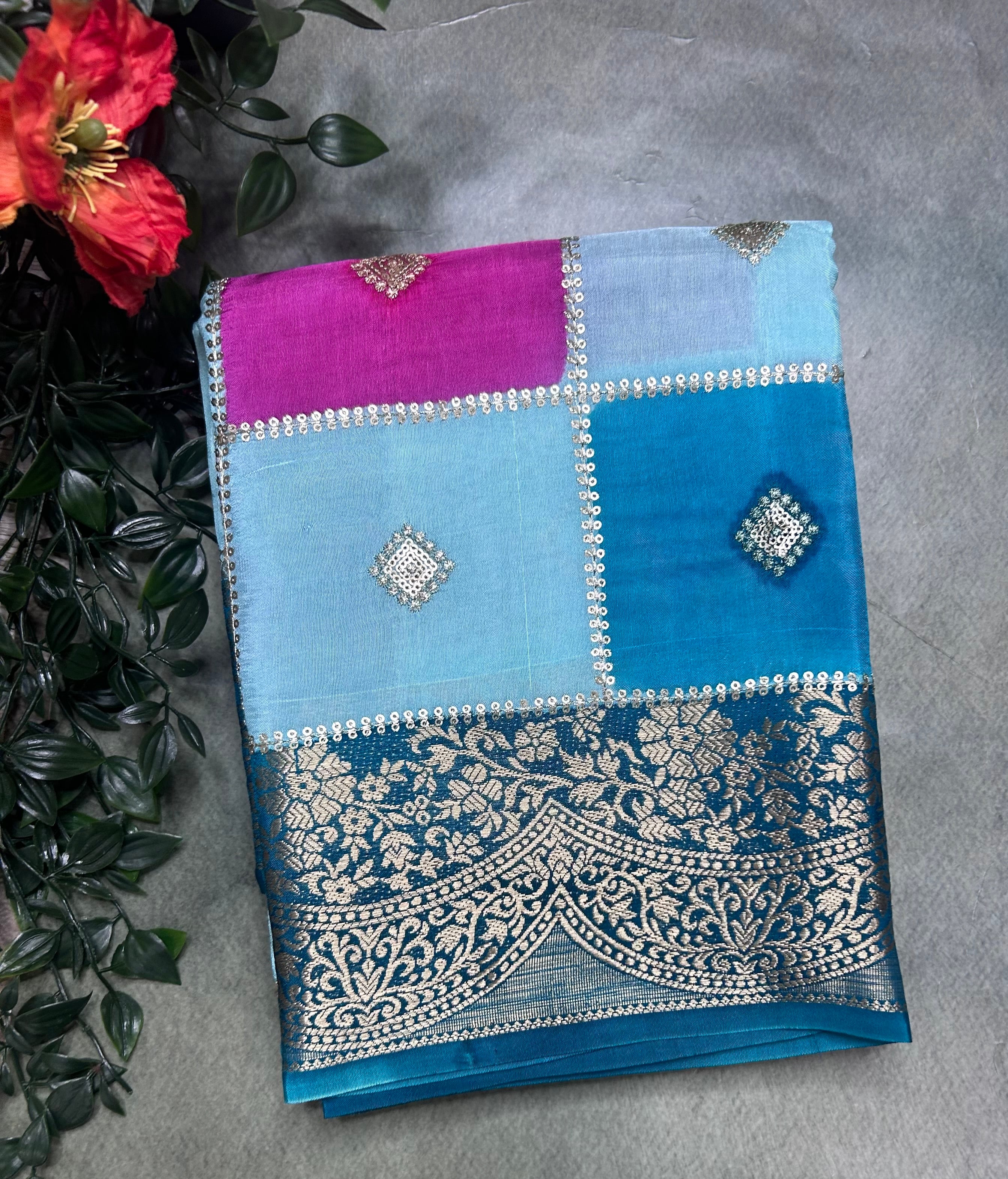 Multicolour checks n small border dola crepe 106 saree