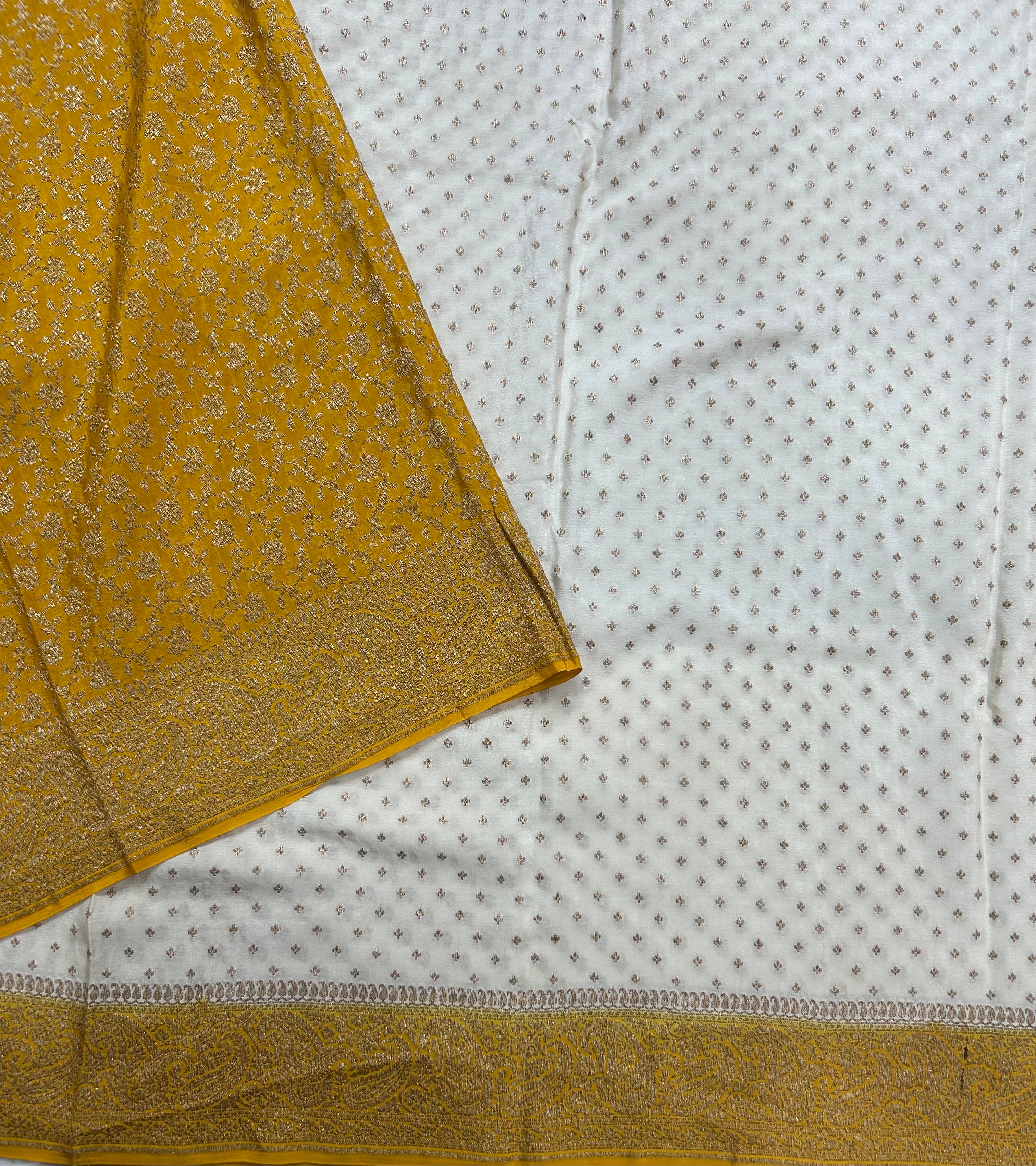 Cream small Butta pure Benarasi crepe 106 saree