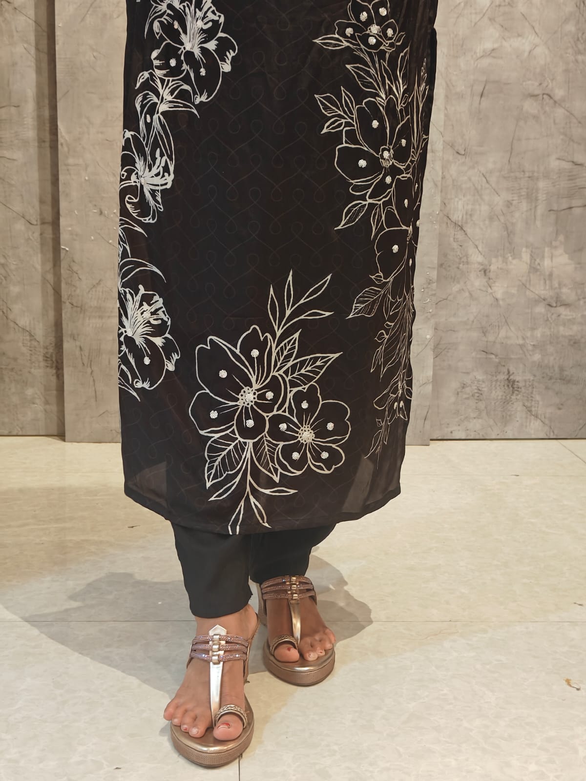 Black Digital Print Crepe Kurtha 693