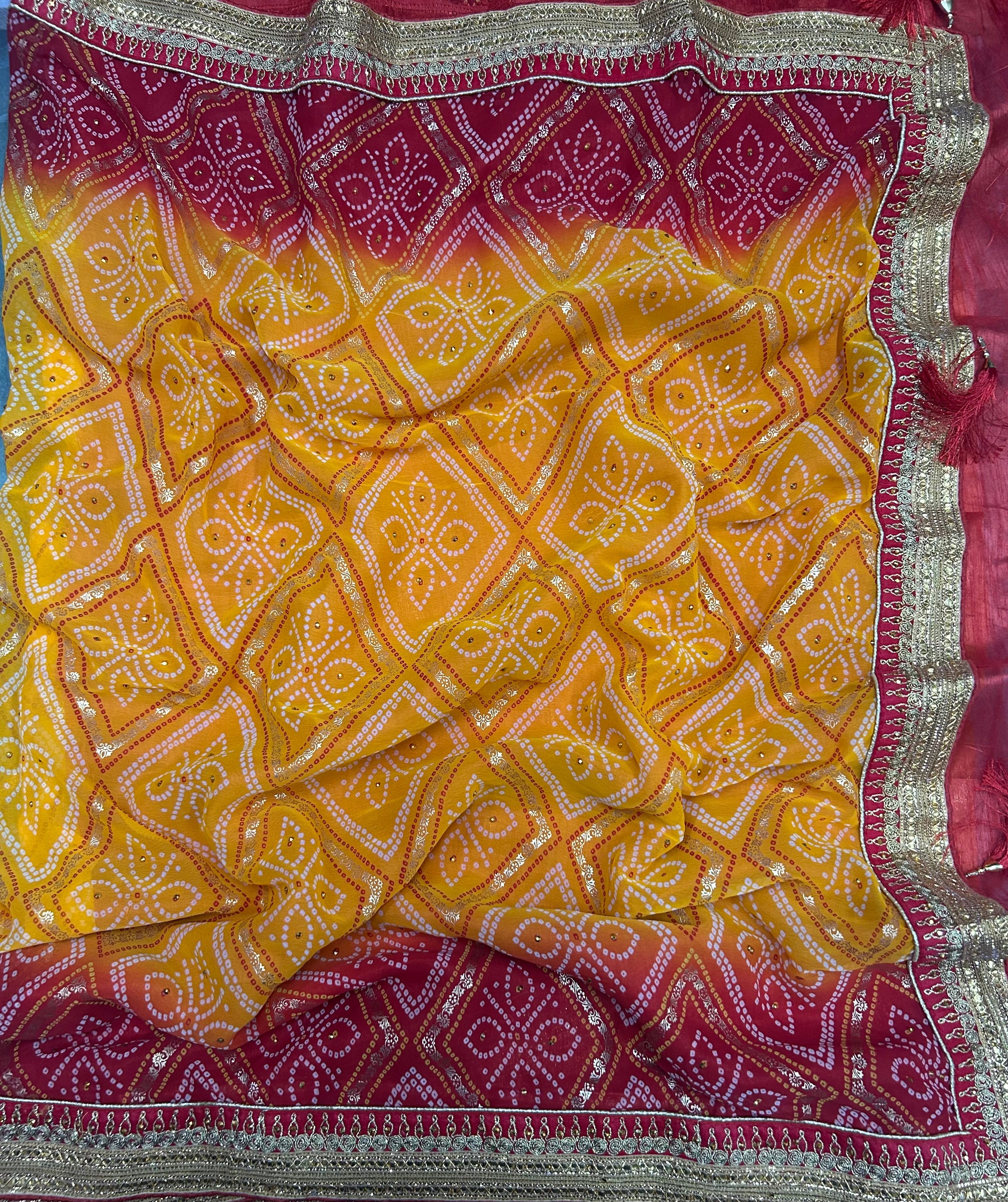 2d heavy work border semi dola crepe saree