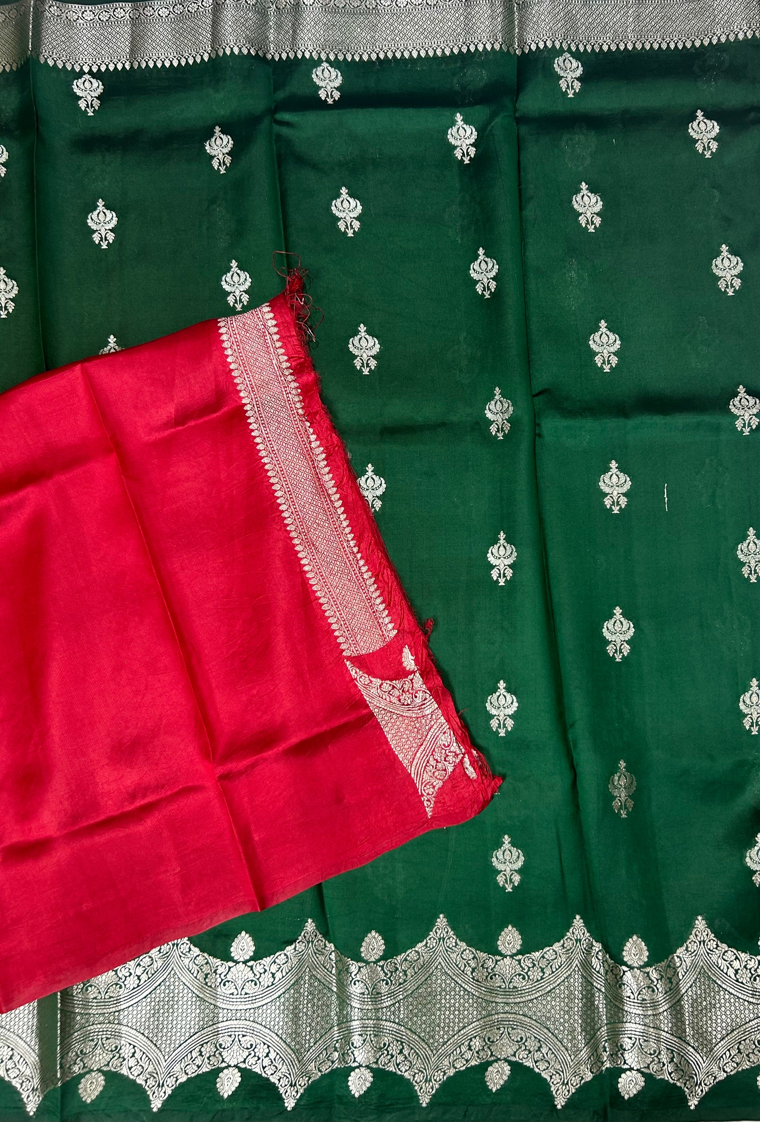 Bottle green scallop lightweight banarasi silk-10 saree