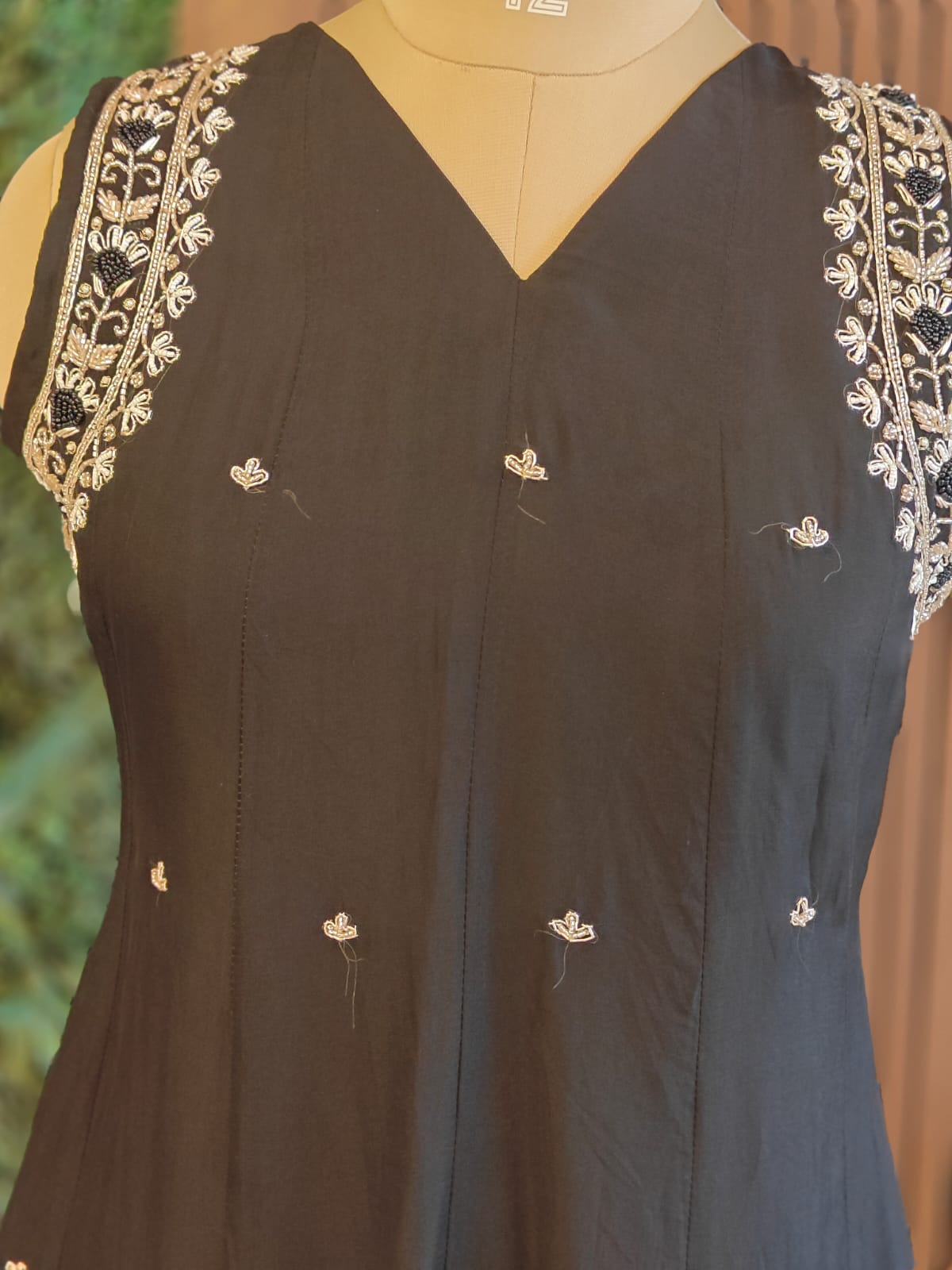 “Pani" Black Mul Chanderi Silk Anarkali Handwork Kurtha 515