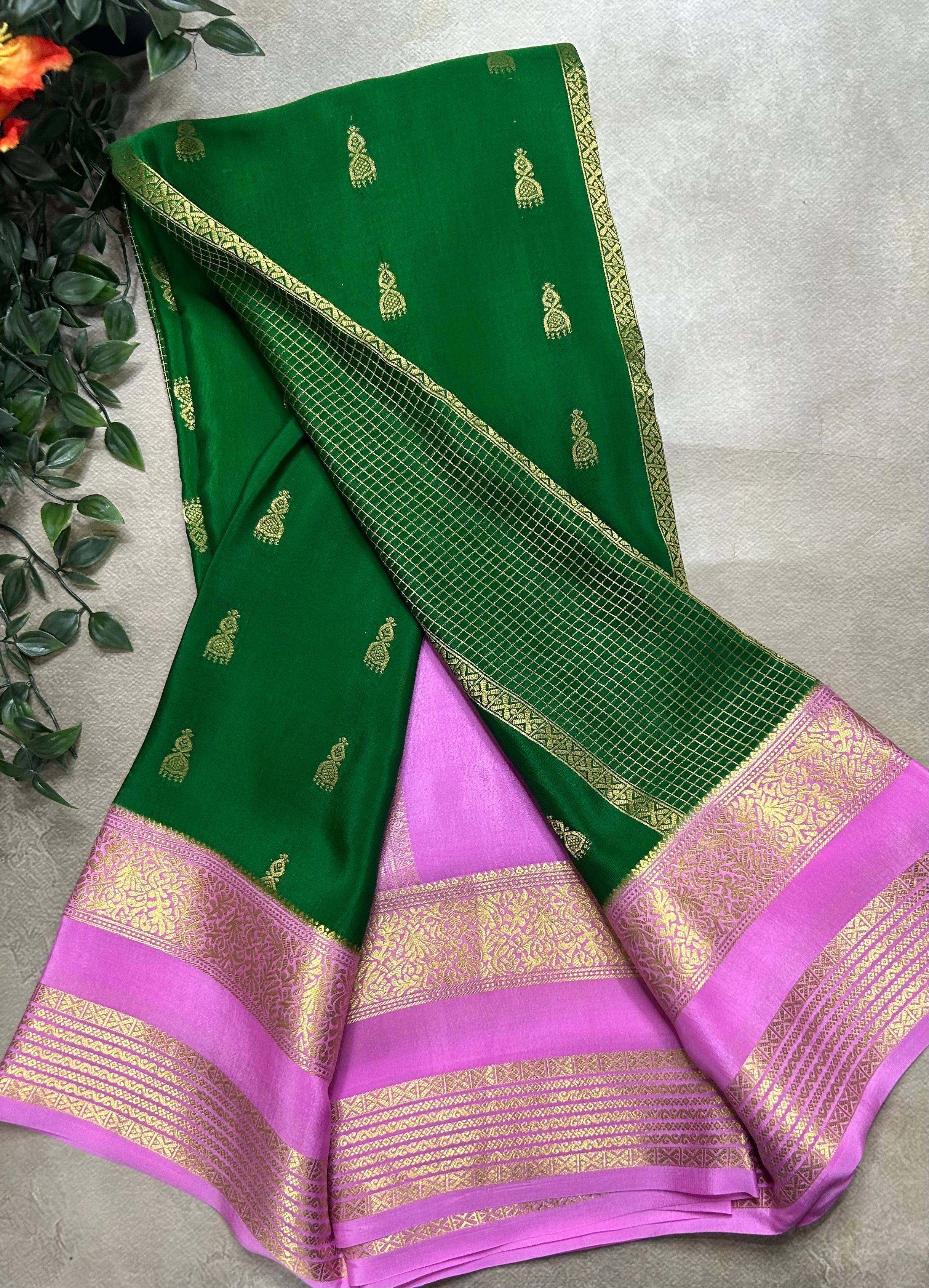Green jumka Butta n bentex border pure Mysore silk saree ST105
