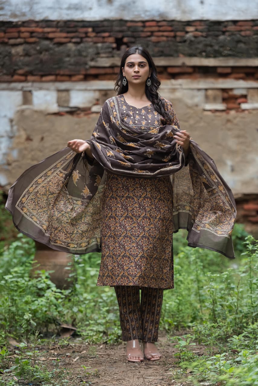 Dark Brown Cotton Kalamkari Straight Fit kurtha 939