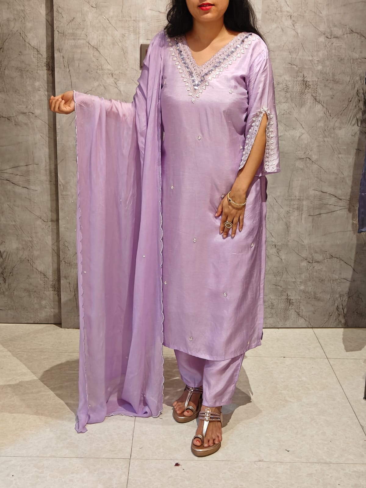 Lilac Dola Silk Hand Embroidery Straight Fit Kurtha 454