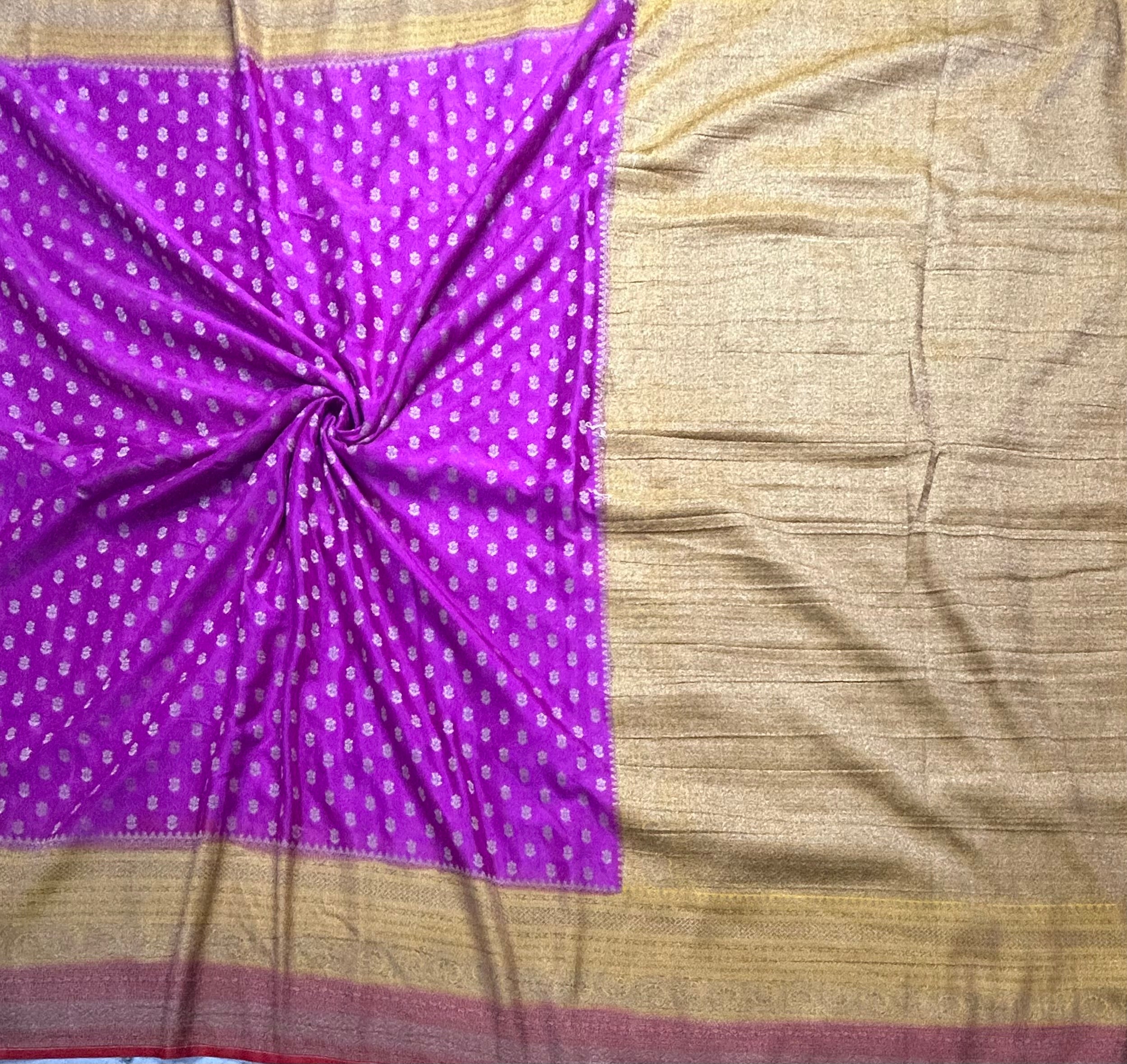 Light magenta  3d semi georgette 105 saree