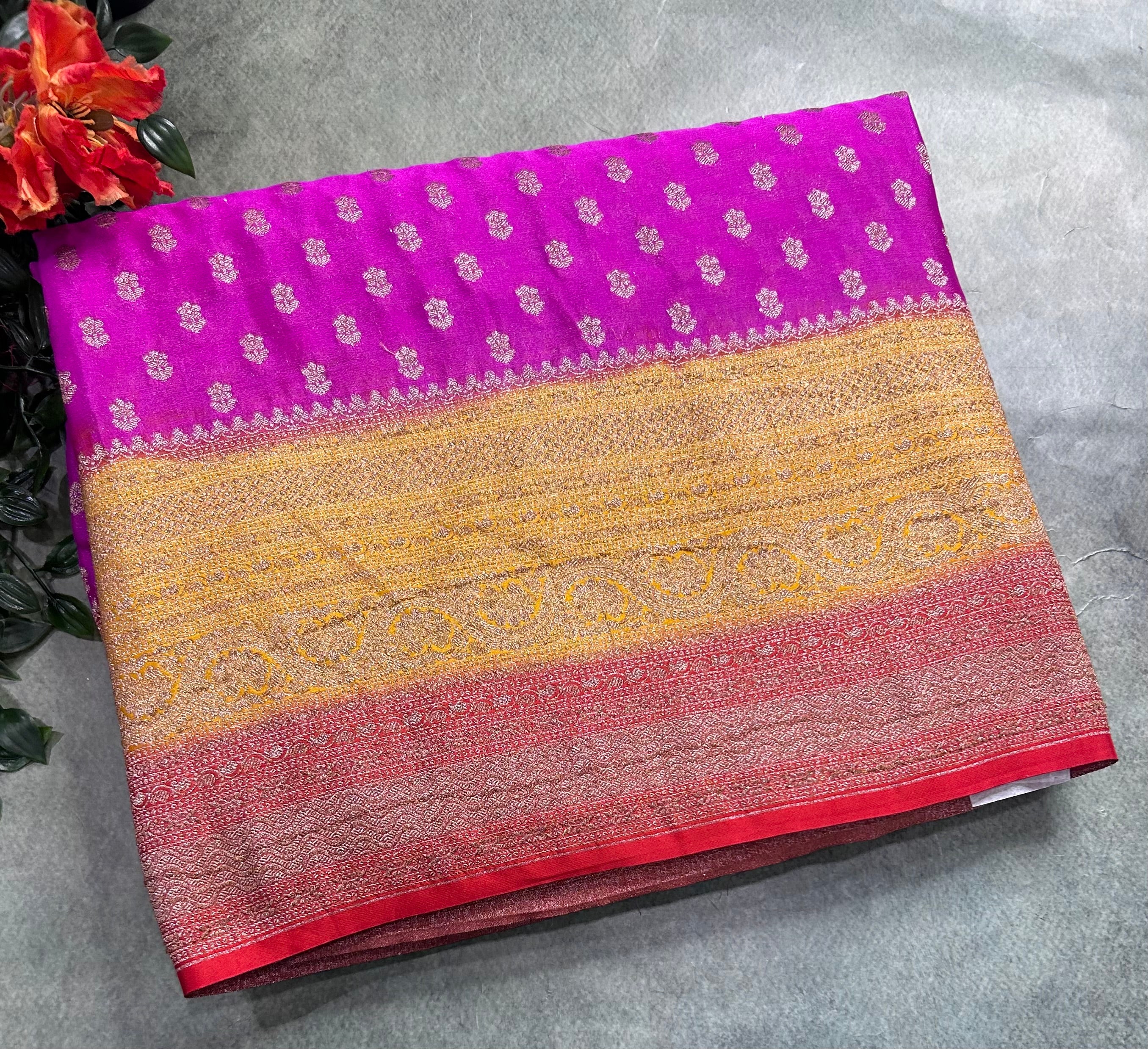 Light magenta  3d semi georgette 105 saree