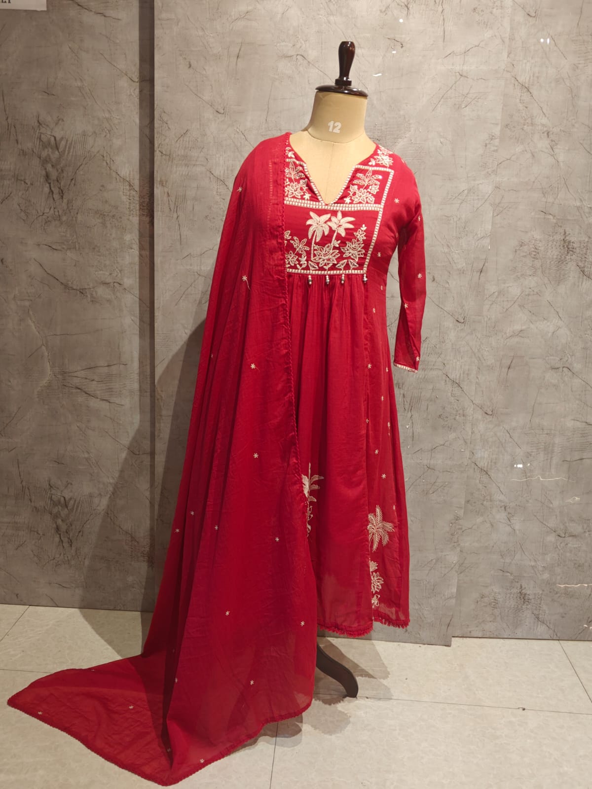 Pink mul Cotton Hand Embroidery Kurtha 572