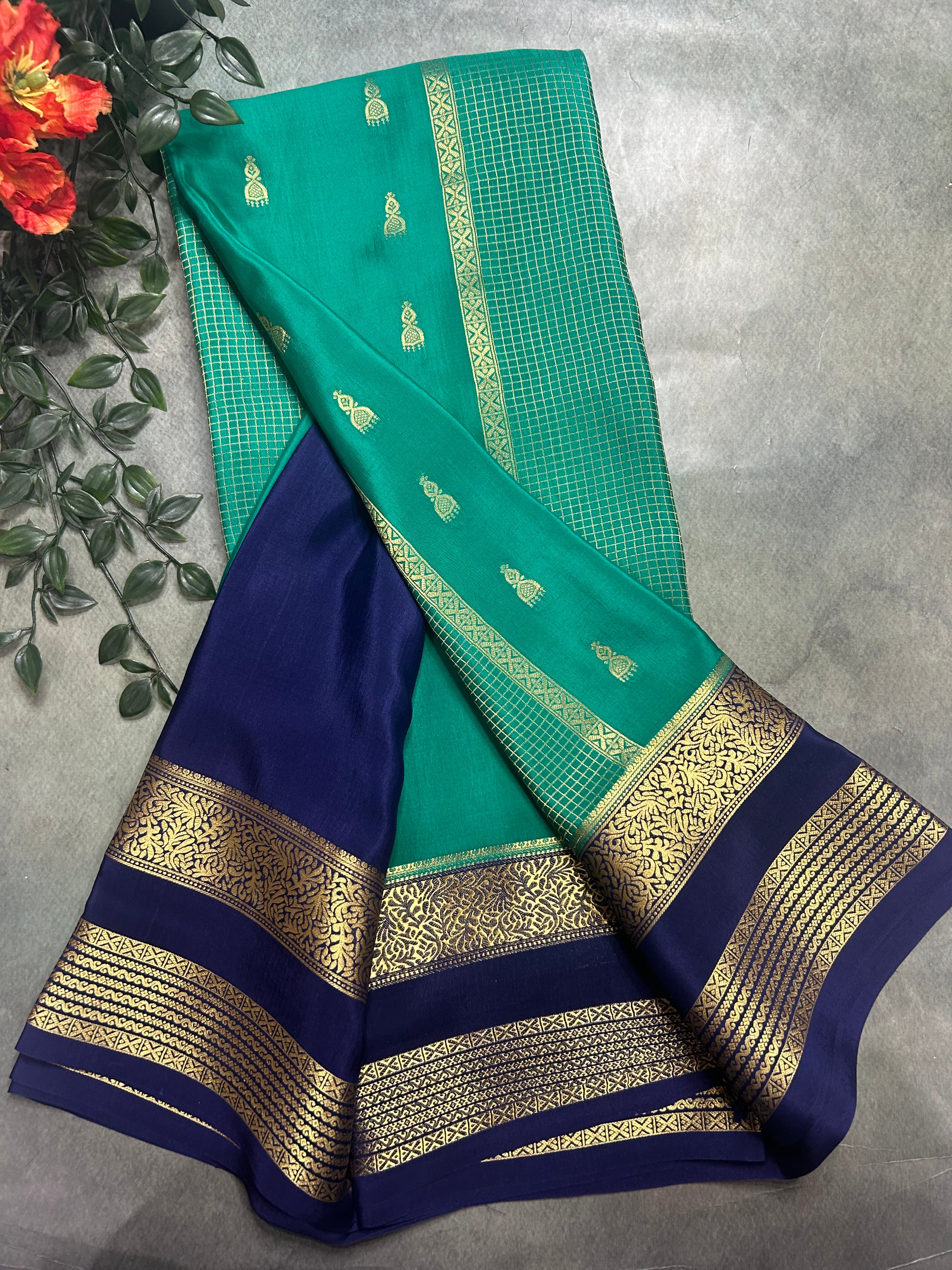 Rama green jumka Butta n bentex border pure Mysore silk saree ST105