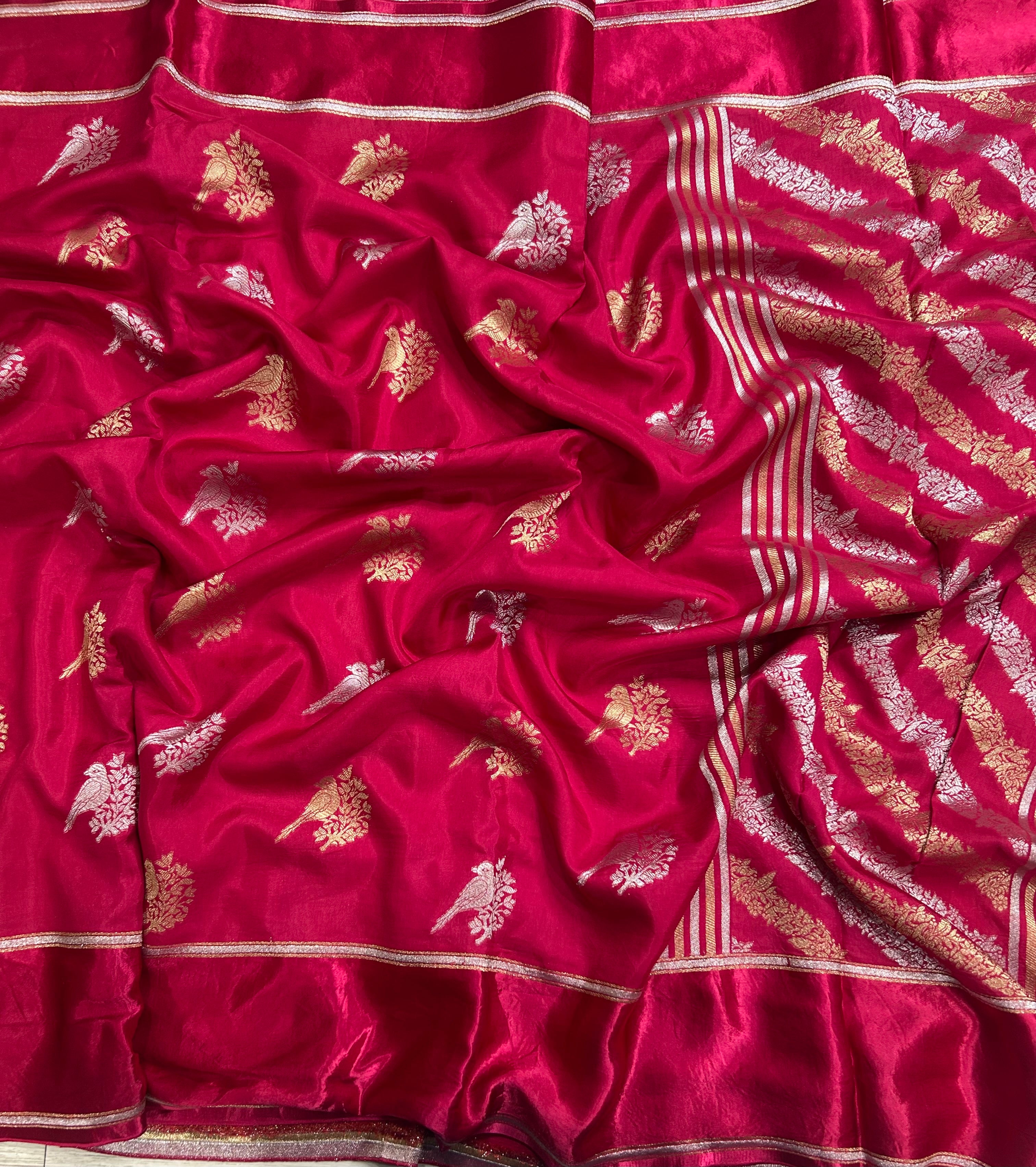 Pink satin border dola crepe 105 saree
