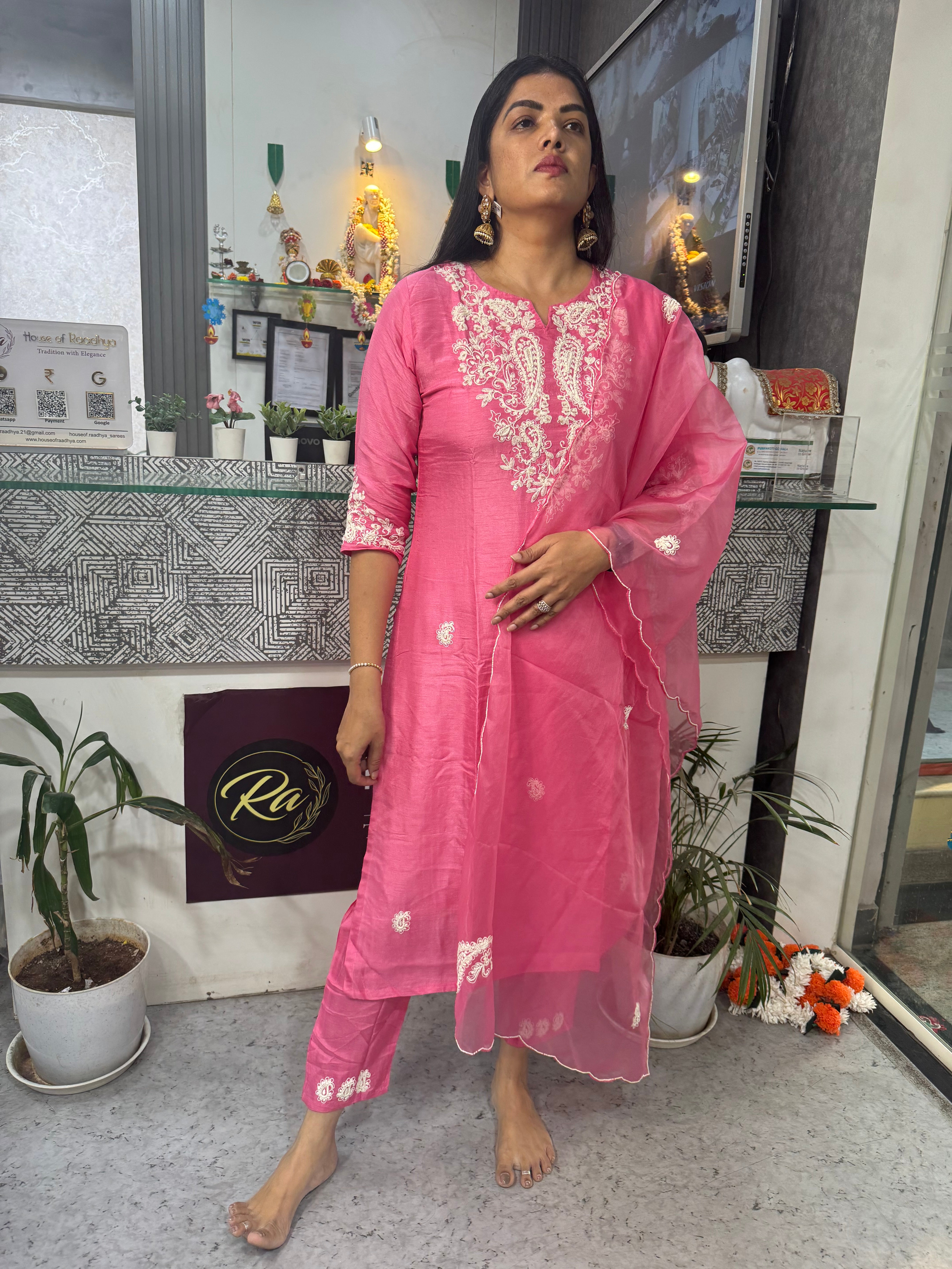 "Meera" Pink silk Kurtha suit with Pearl work