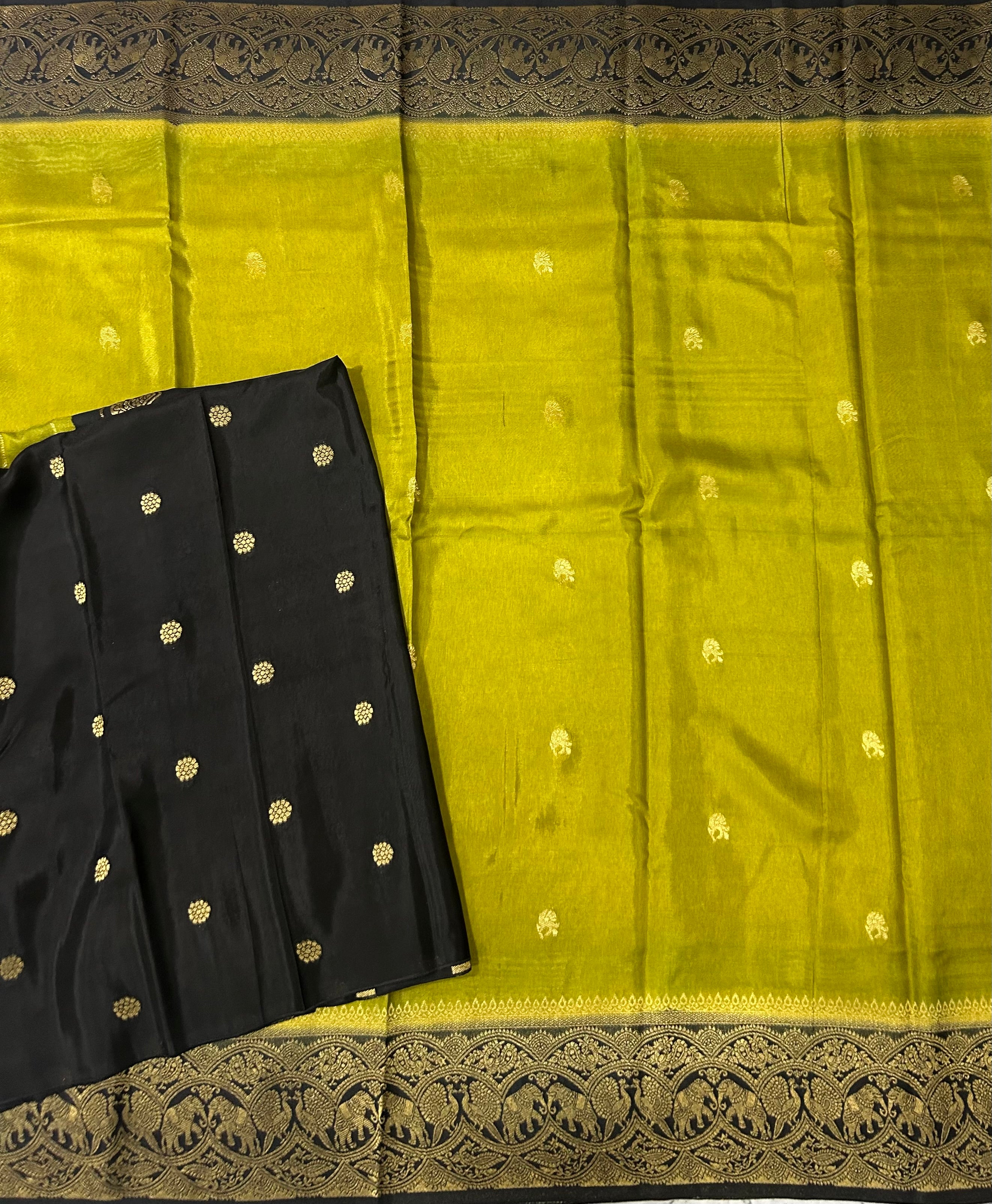 Mehendi green contrast border semi Mysore 105 saree