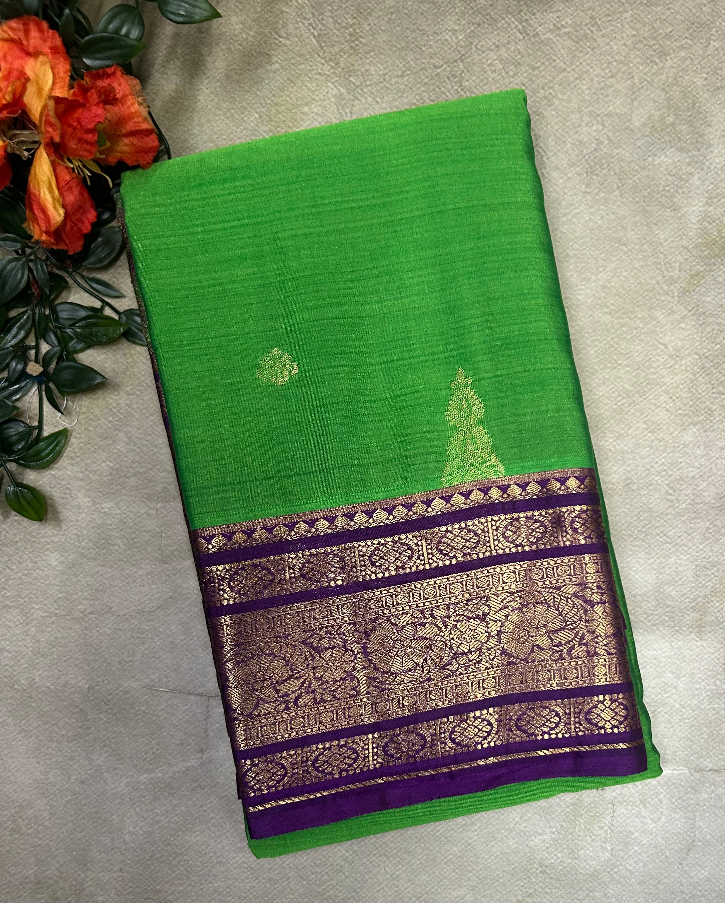 Green small border semi Kanchi-105 saree